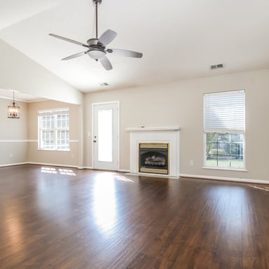Property photo 3 of 2753 Winterbrook Dr