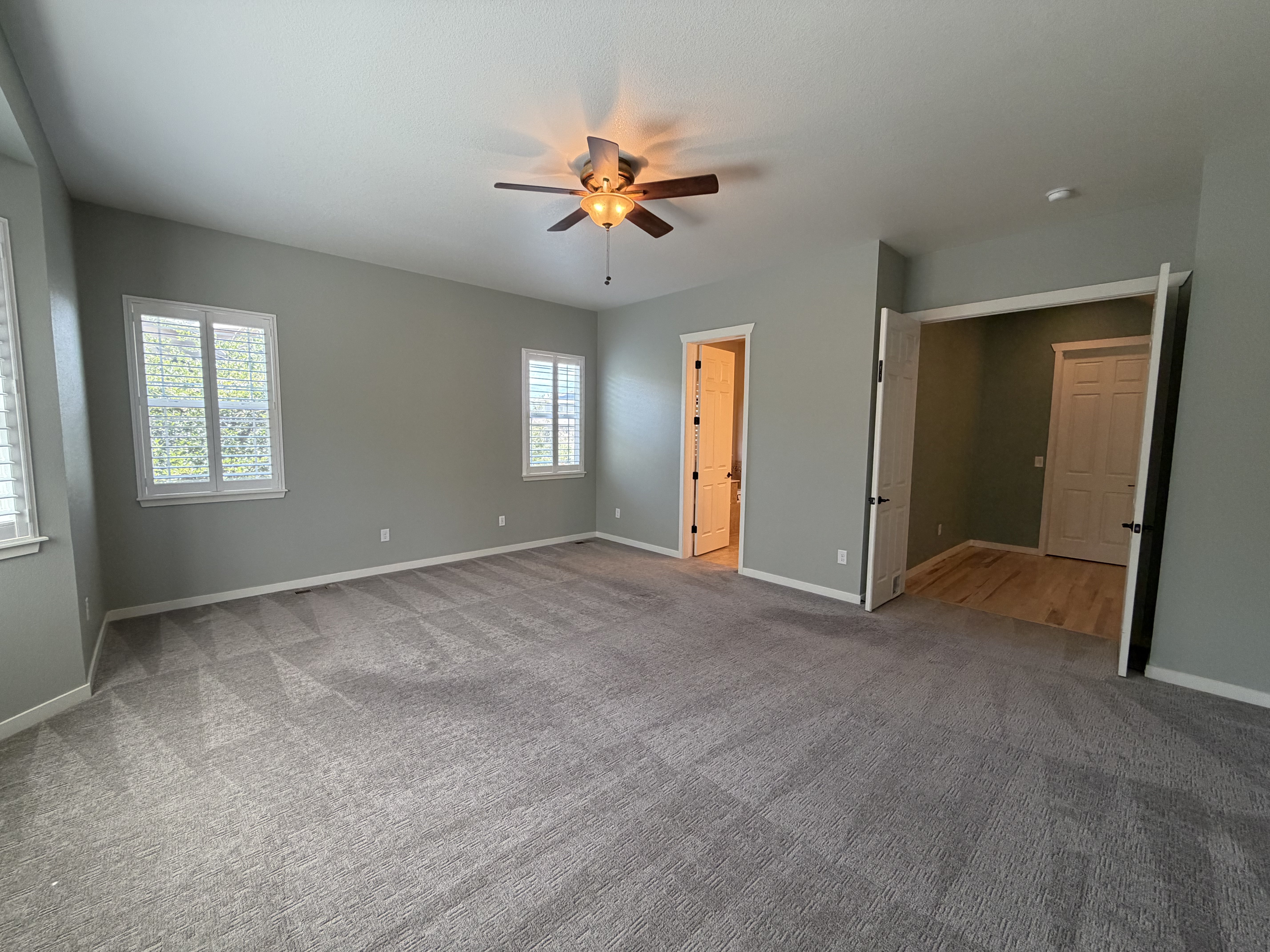 Photo 4 of 40 of 14928 Nighthawk Ln, Broomfield, CO