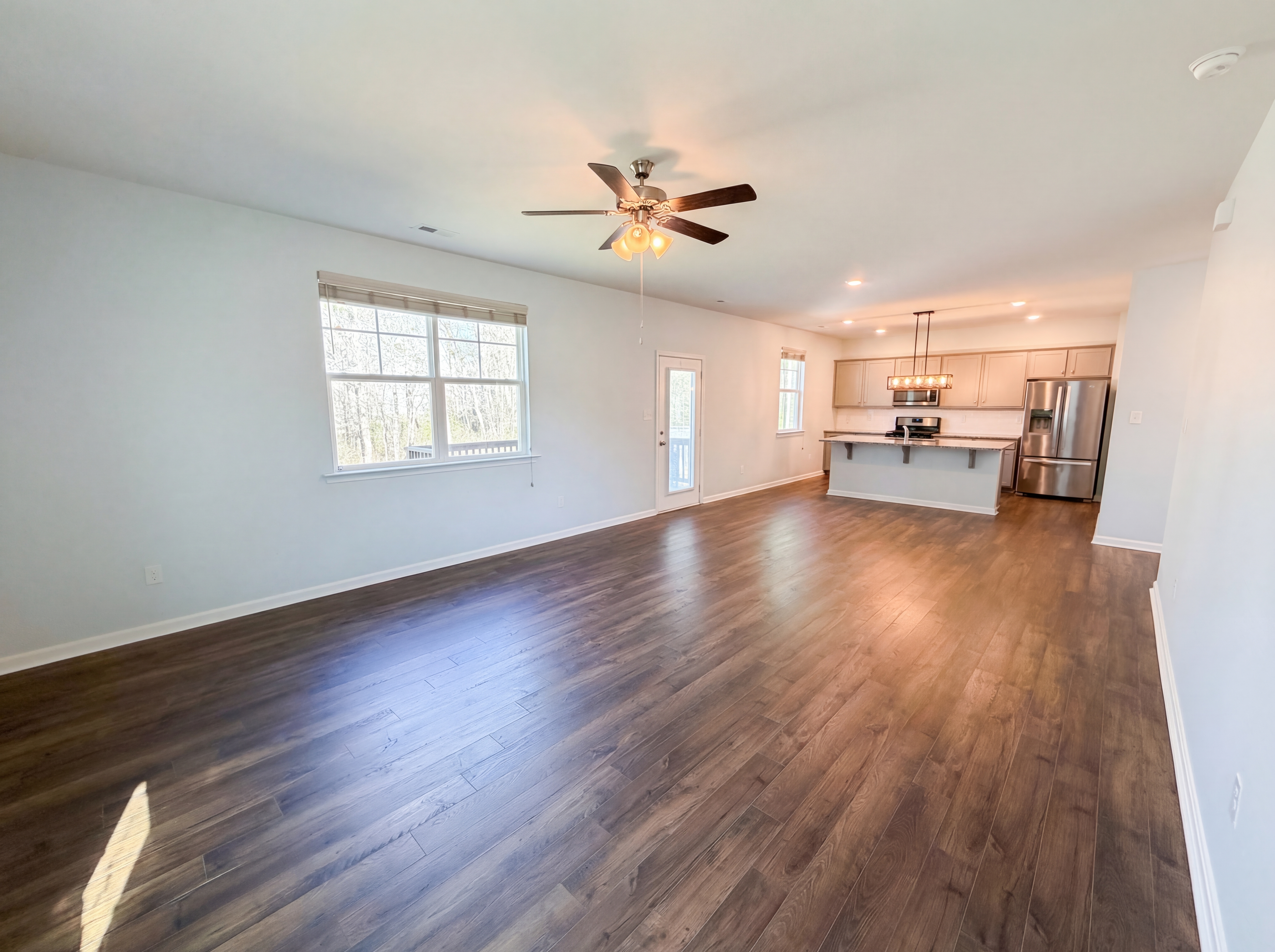 Photo 15 of 22 of 6454 Faulkner Dr, North Chesterfield, VA