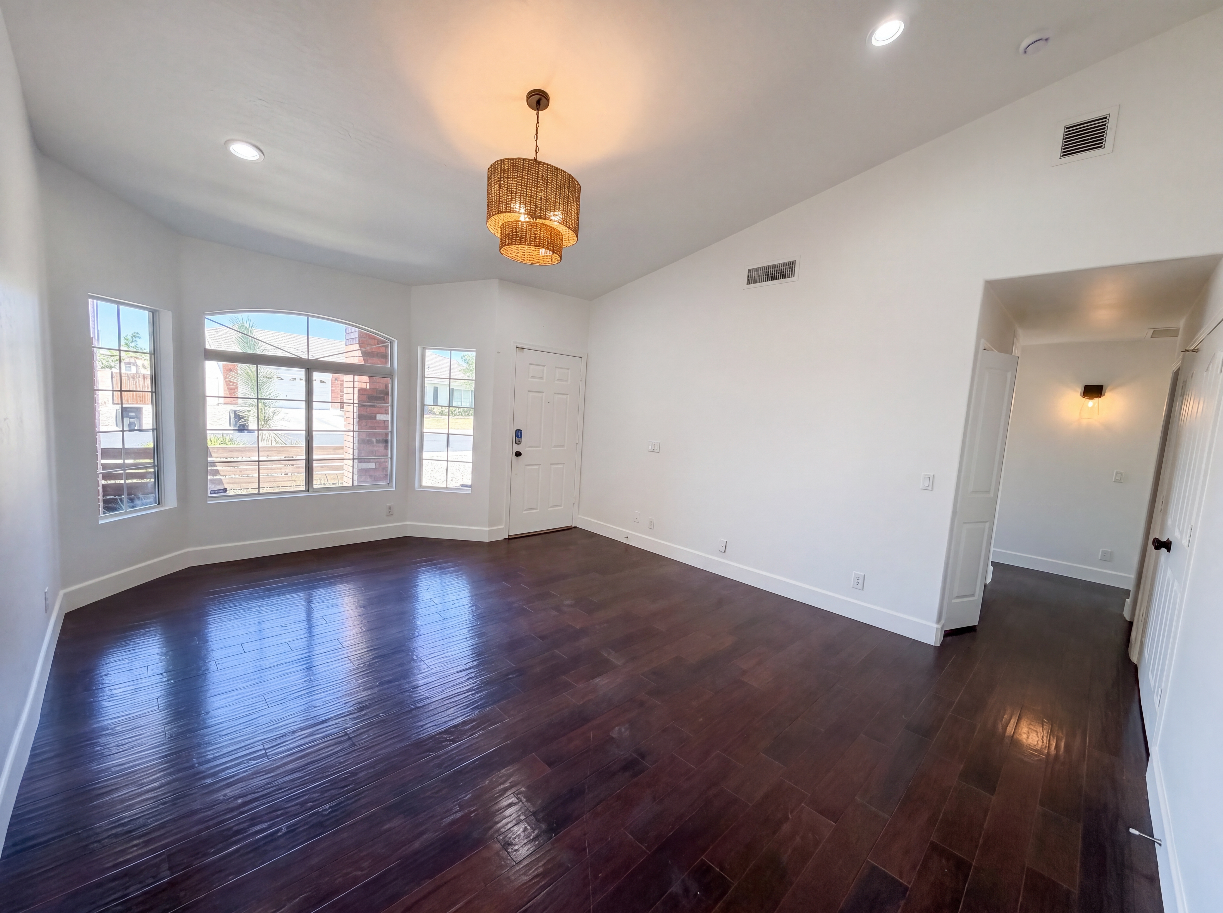 Photo 9 of 21 of 3739 E Baranca Ct, Gilbert, AZ