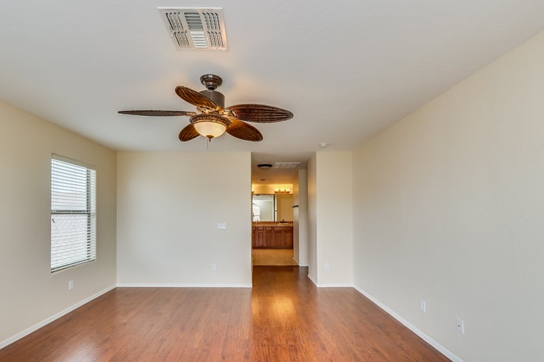 Photo 9 of 23 - 3095 E Silversmith Trl, San Tan Valley, AZ 85143