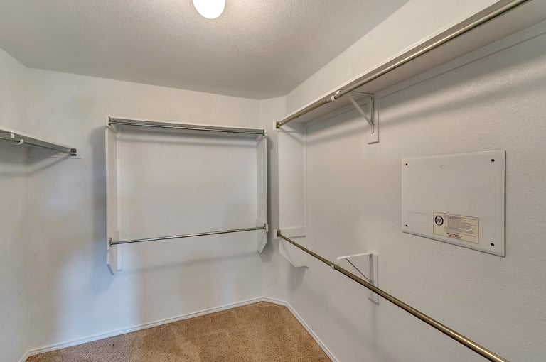 Photo 16 of 23 - 1816 Little Deer Ln, Fort Worth, TX 76131