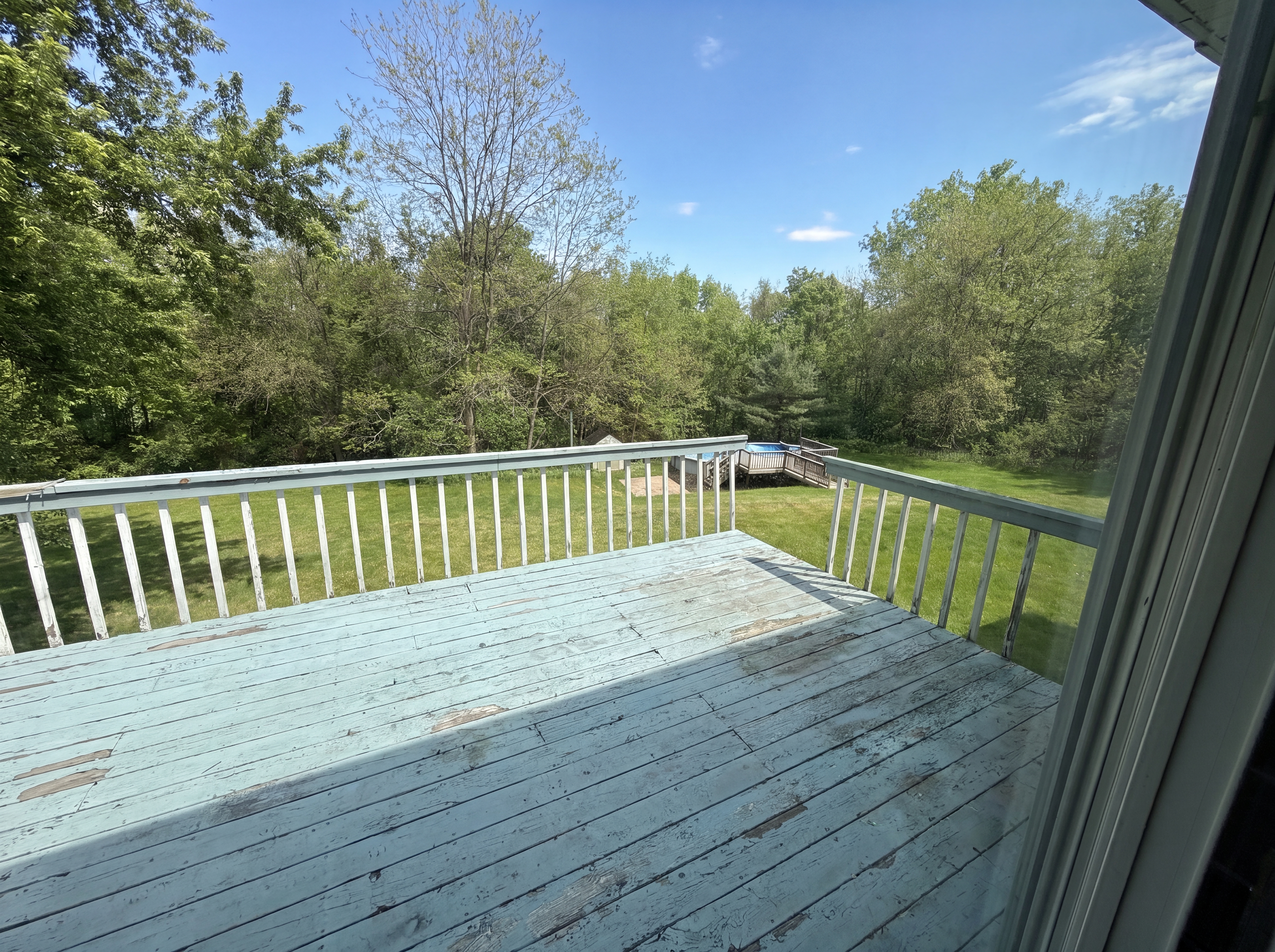Photo 17 of 19 of 6536 Mountview Ct, Brighton, MI