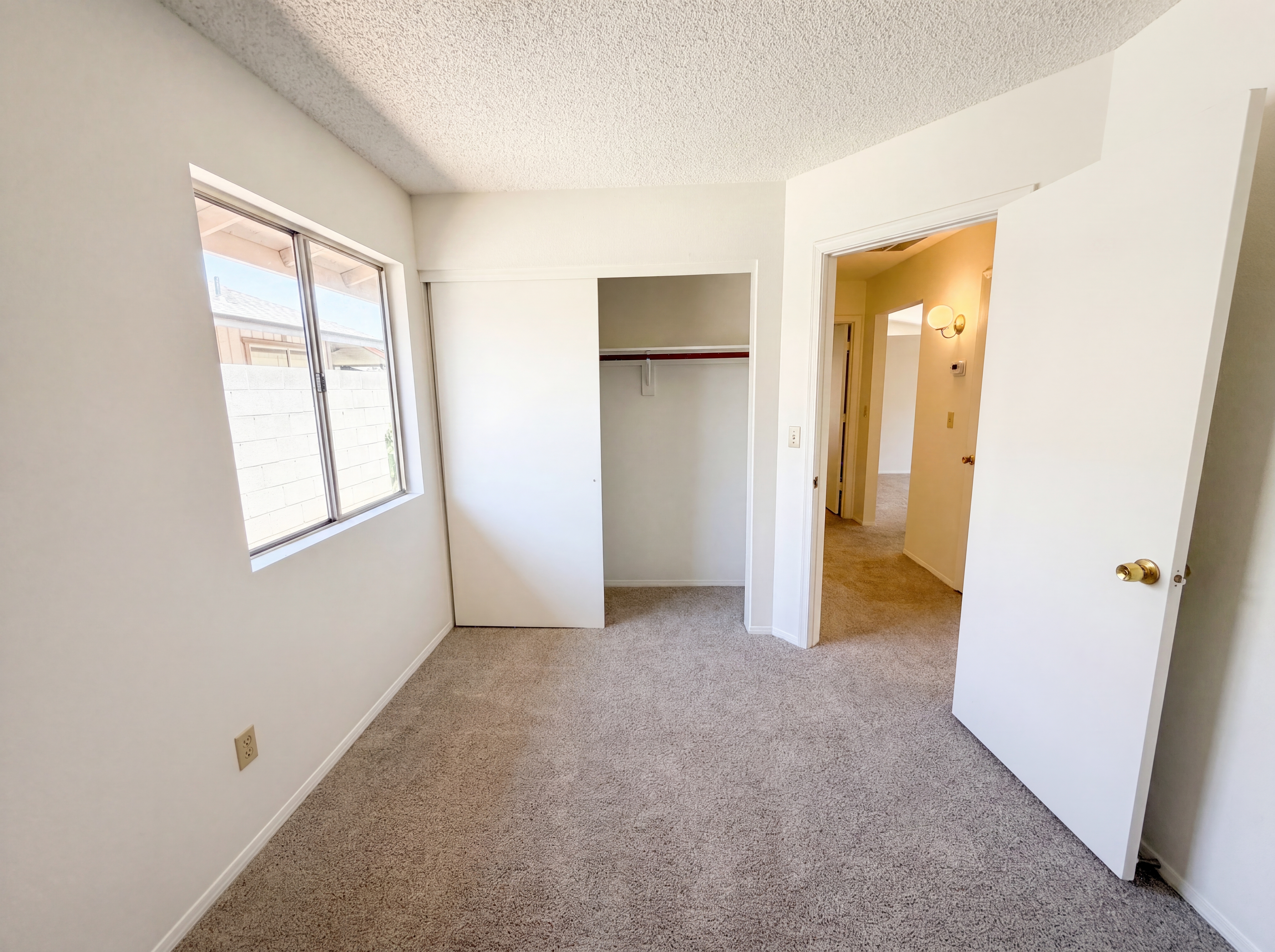 Photo 12 of 20 of 4461 N 84th Ave, Phoenix, AZ