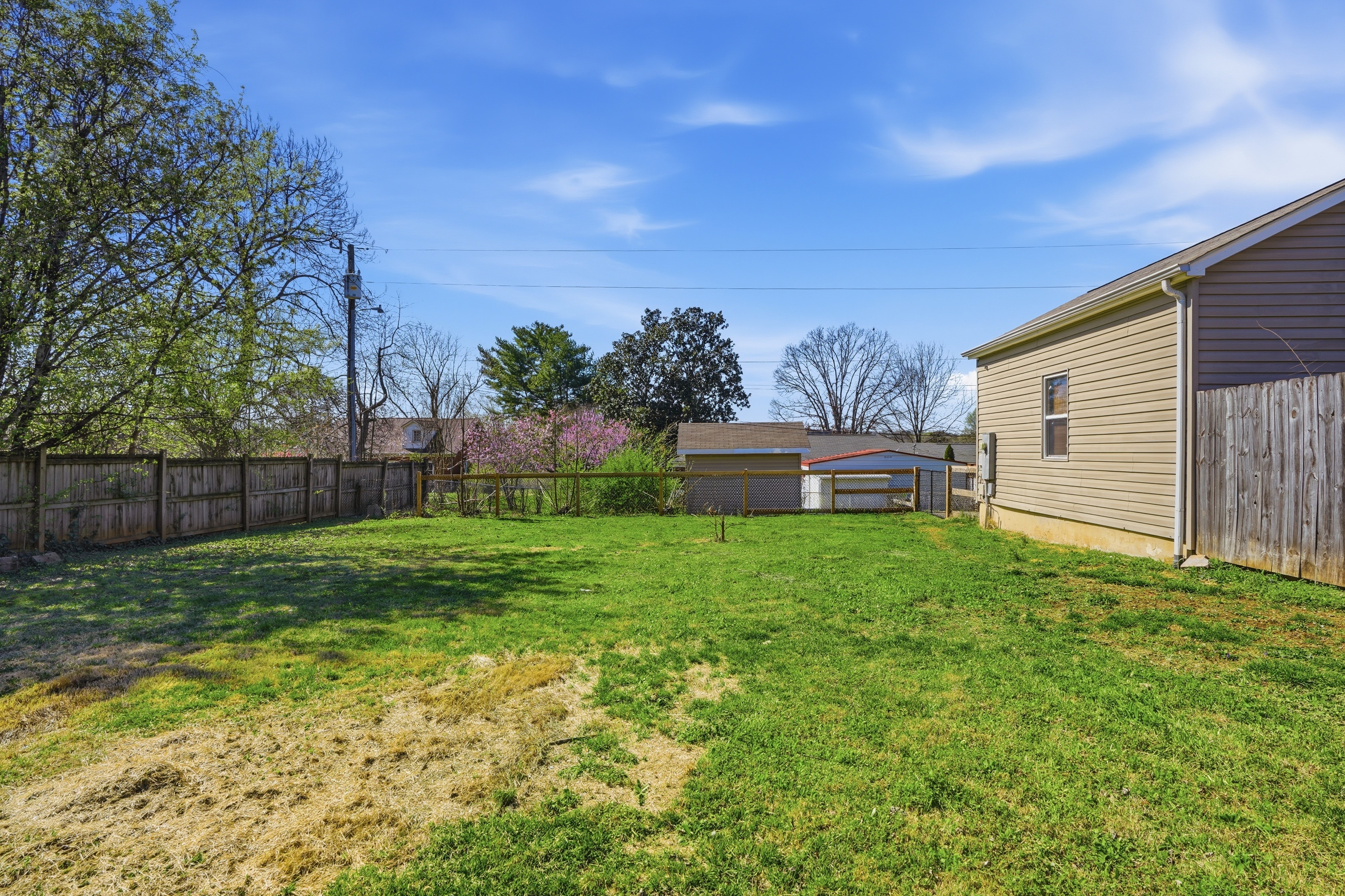 Photo 21 of 23 of 210 Gale Dr NE, Cleveland, TN