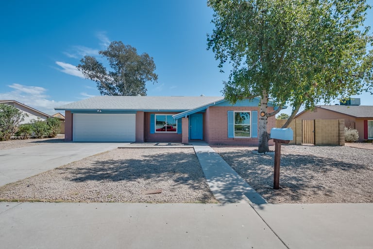 Photo 1 of 39 - 18821 N 13th Dr, Phoenix, AZ 85027