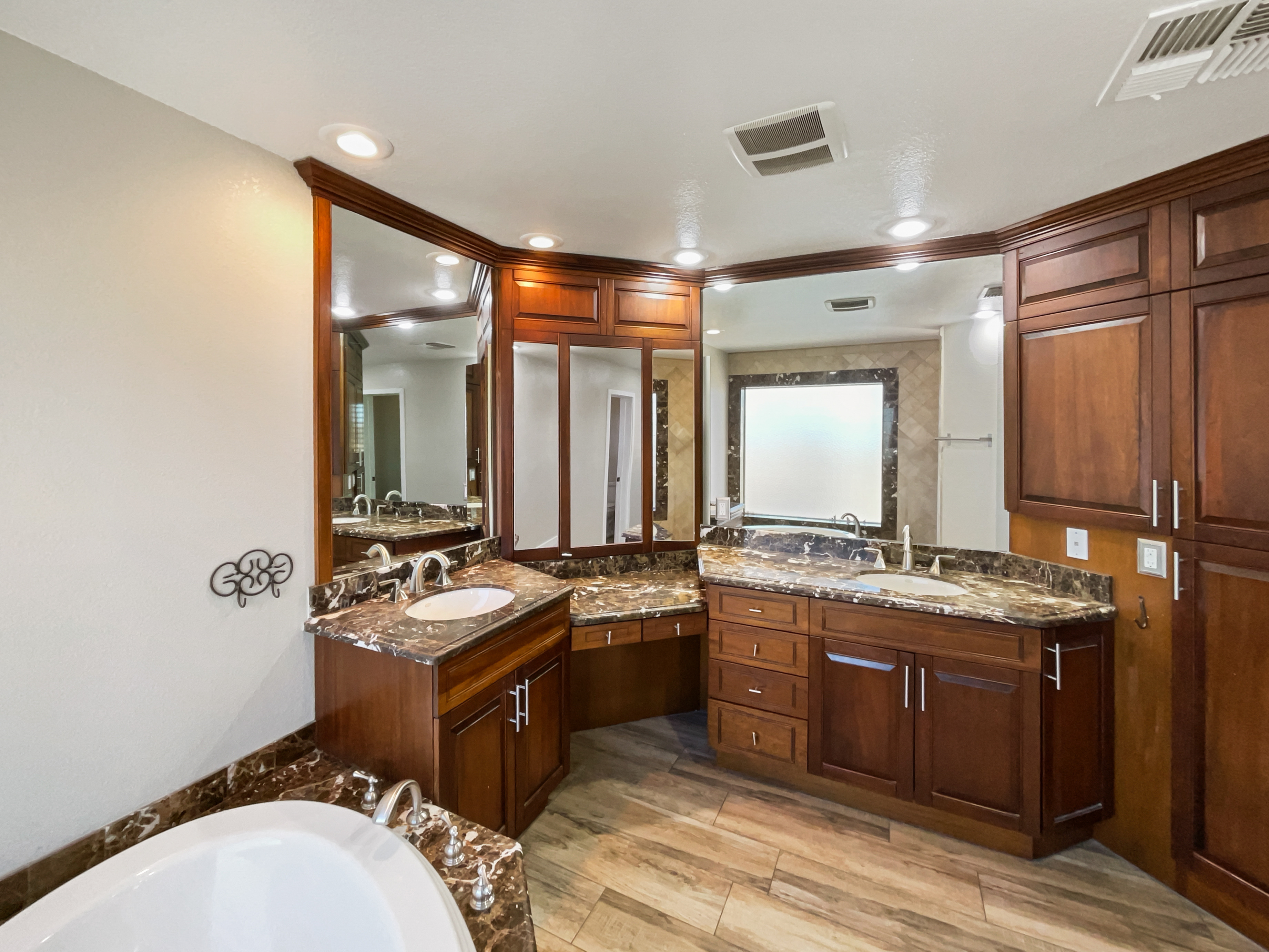 Photo 7 of 29 of 14645 S 25th Pl, Phoenix, AZ