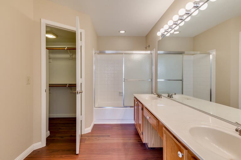 Photo 13 of 24 - 4209 E Agave Rd, Phoenix, AZ 85044