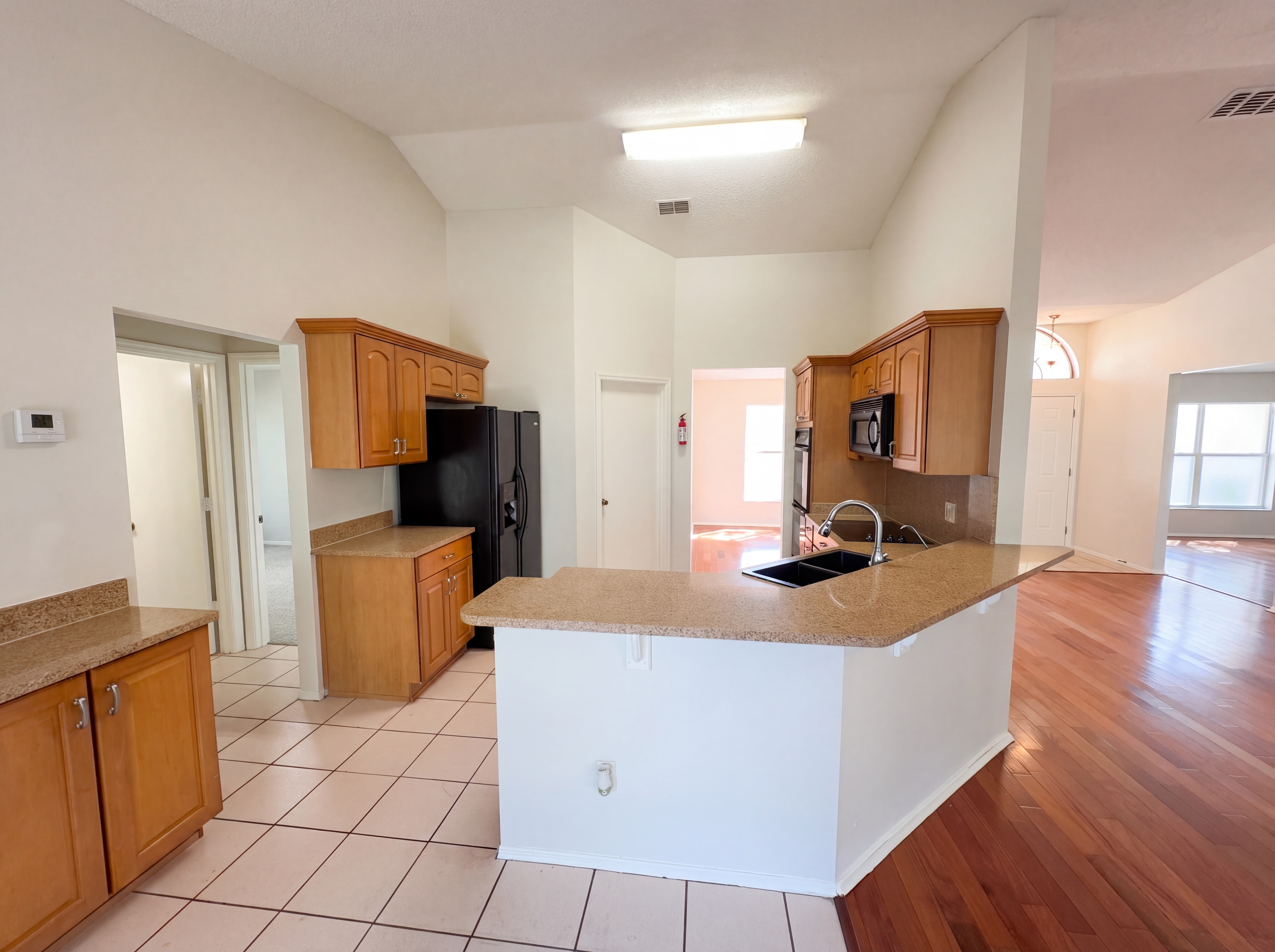 Photo 8 of 26 of 997 Shaffer Trl, Oviedo, FL