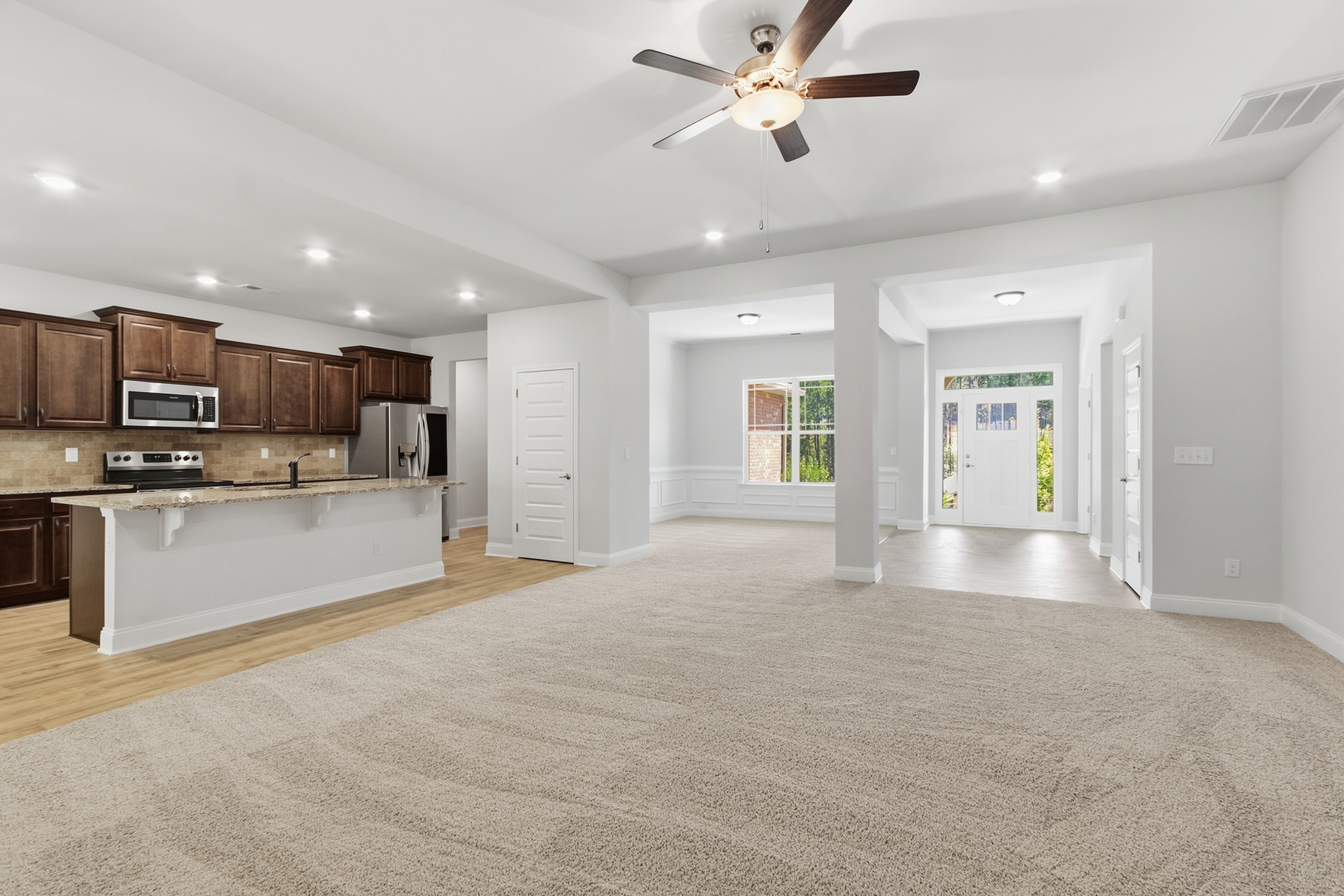 Photo 10 of 37 of 403 Bramlett Ridge Dr, Dallas, GA
