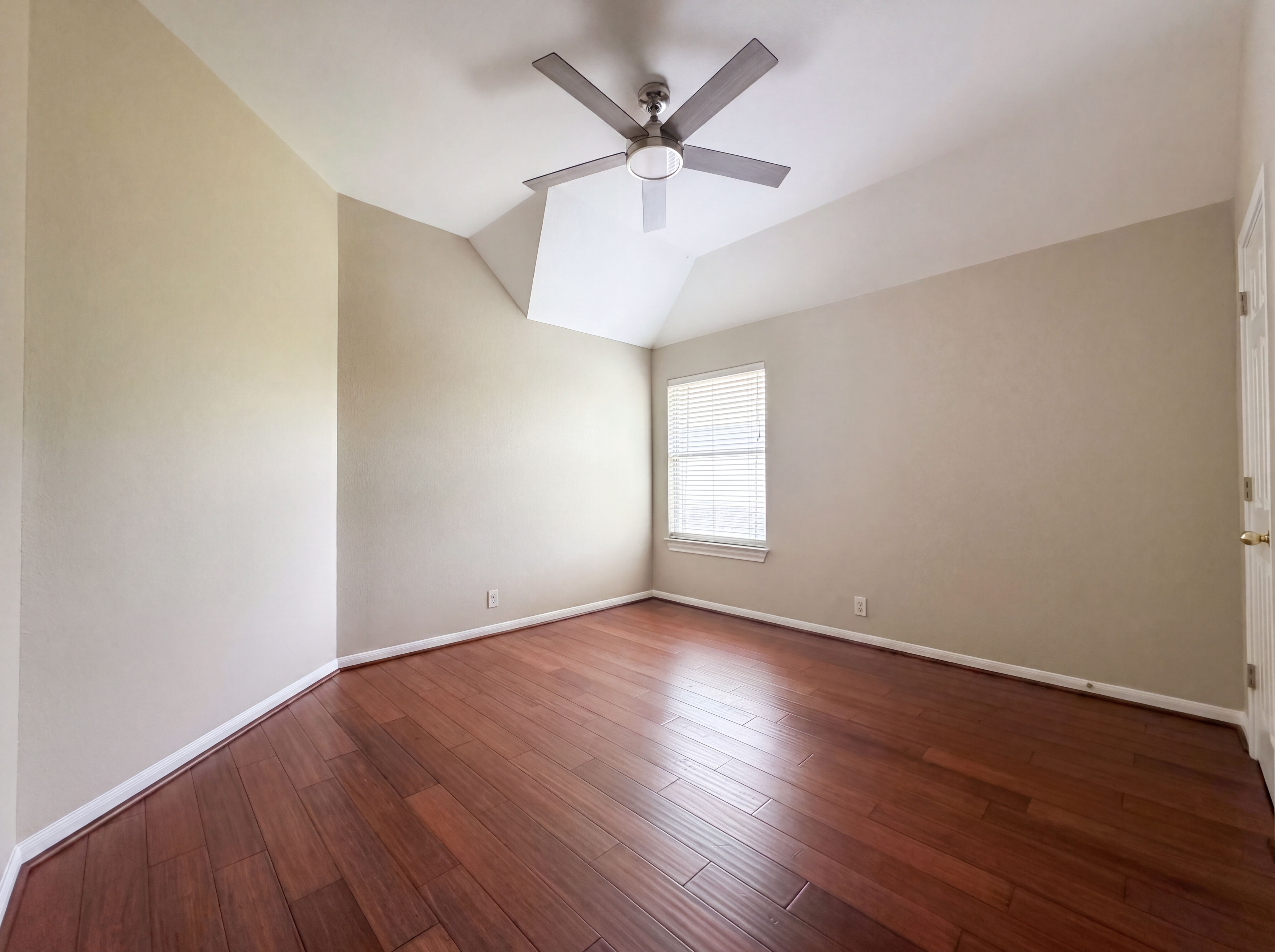 Photo 11 of 23 of 13419 Star Heights Dr, San Antonio, TX