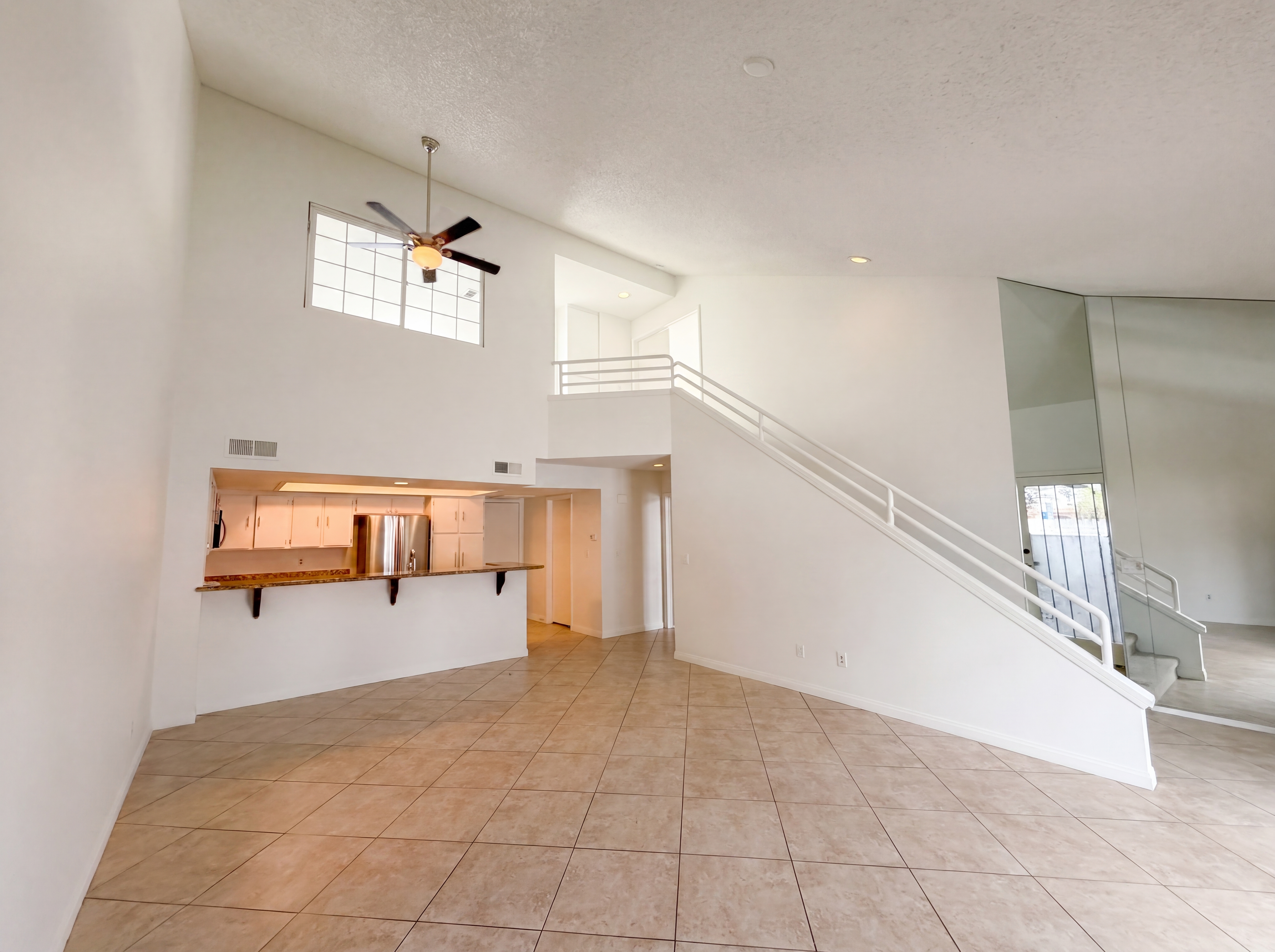 Photo 11 of 28 of 5631 Vineyard Ln, Las Vegas, NV