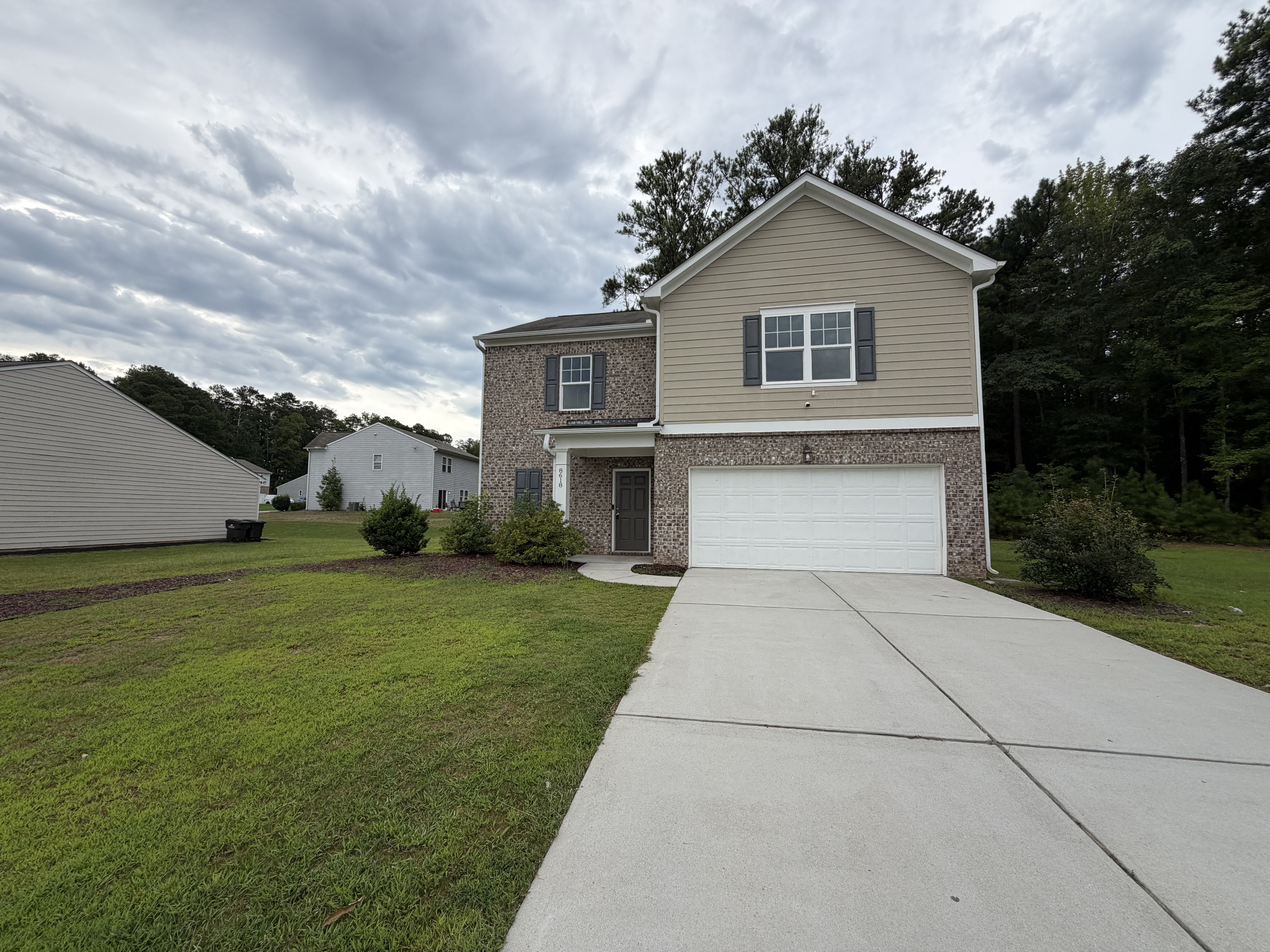 Photo 21 of 27 of 8618 Blair Ct, Douglasville, GA