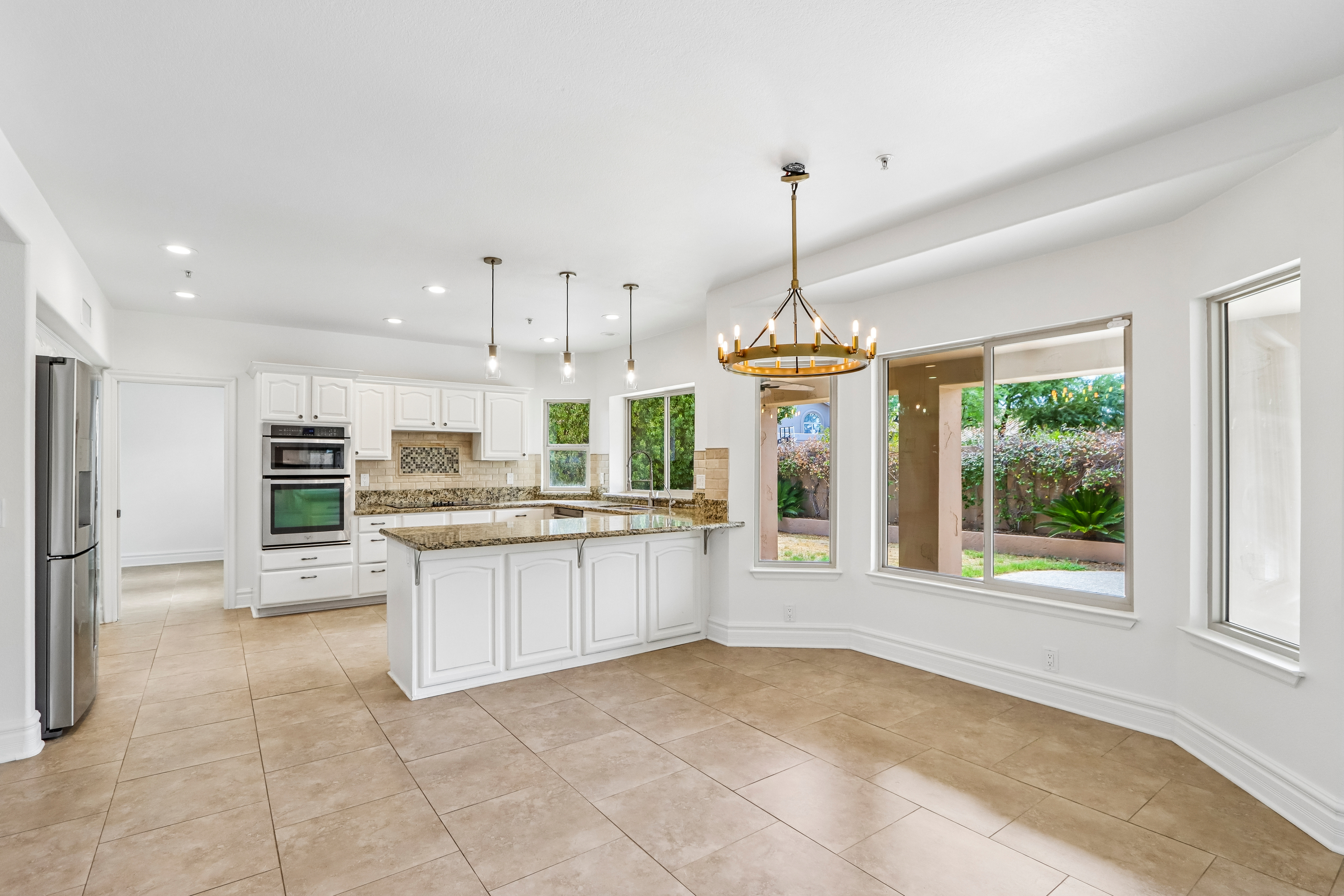 Photo 6 of 33 of 9153 E Palm Tree Dr, Scottsdale, AZ