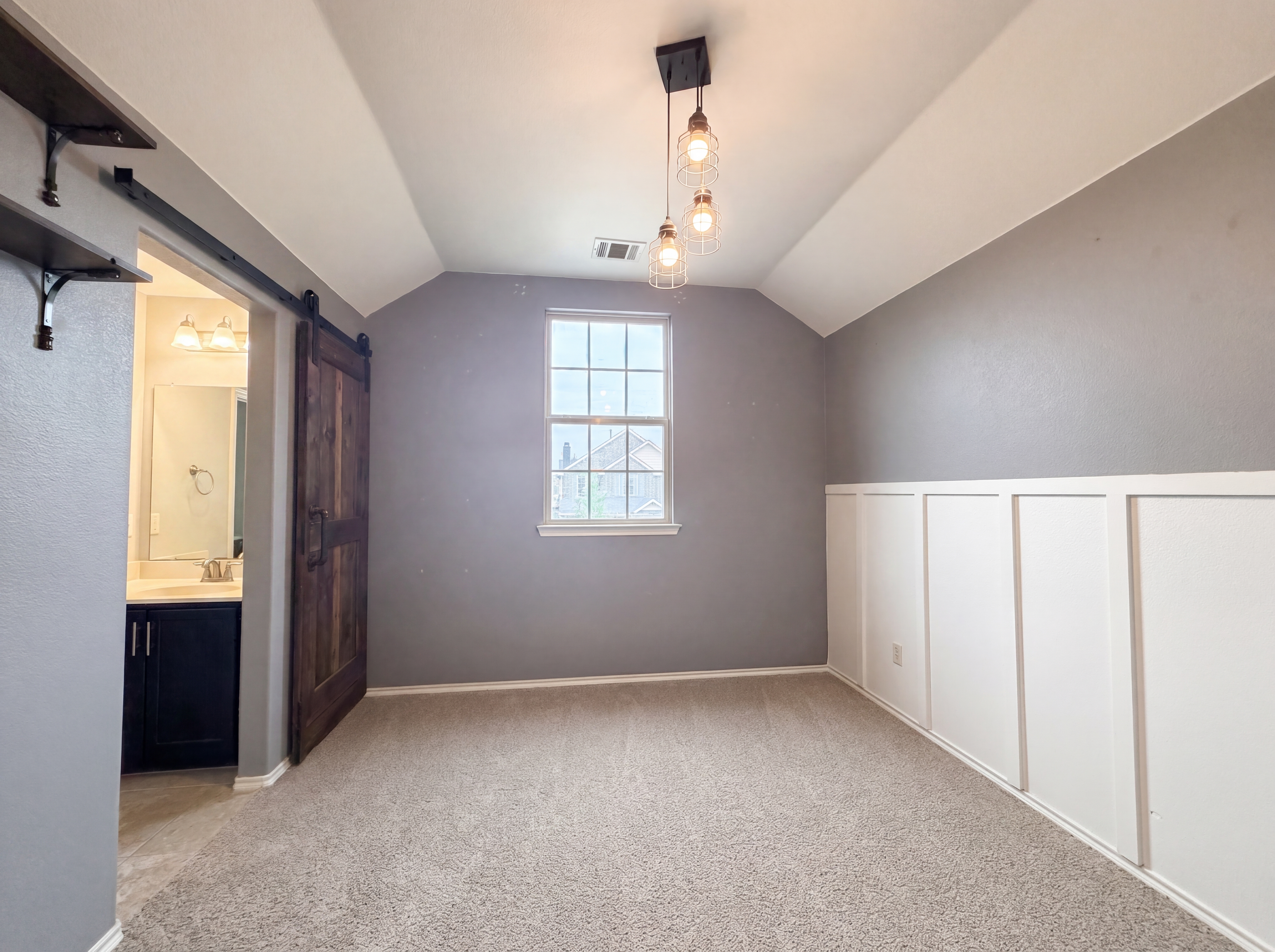 Photo 17 of 23 of 9904 Pronghorn Rd, McKinney, TX