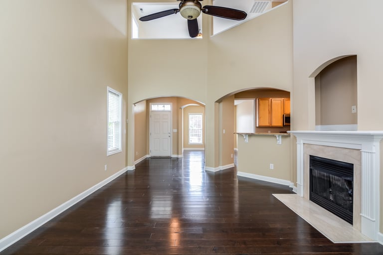 Photo 9 of 24 - 8617 Boysenberry Ln, Raleigh, NC 27616