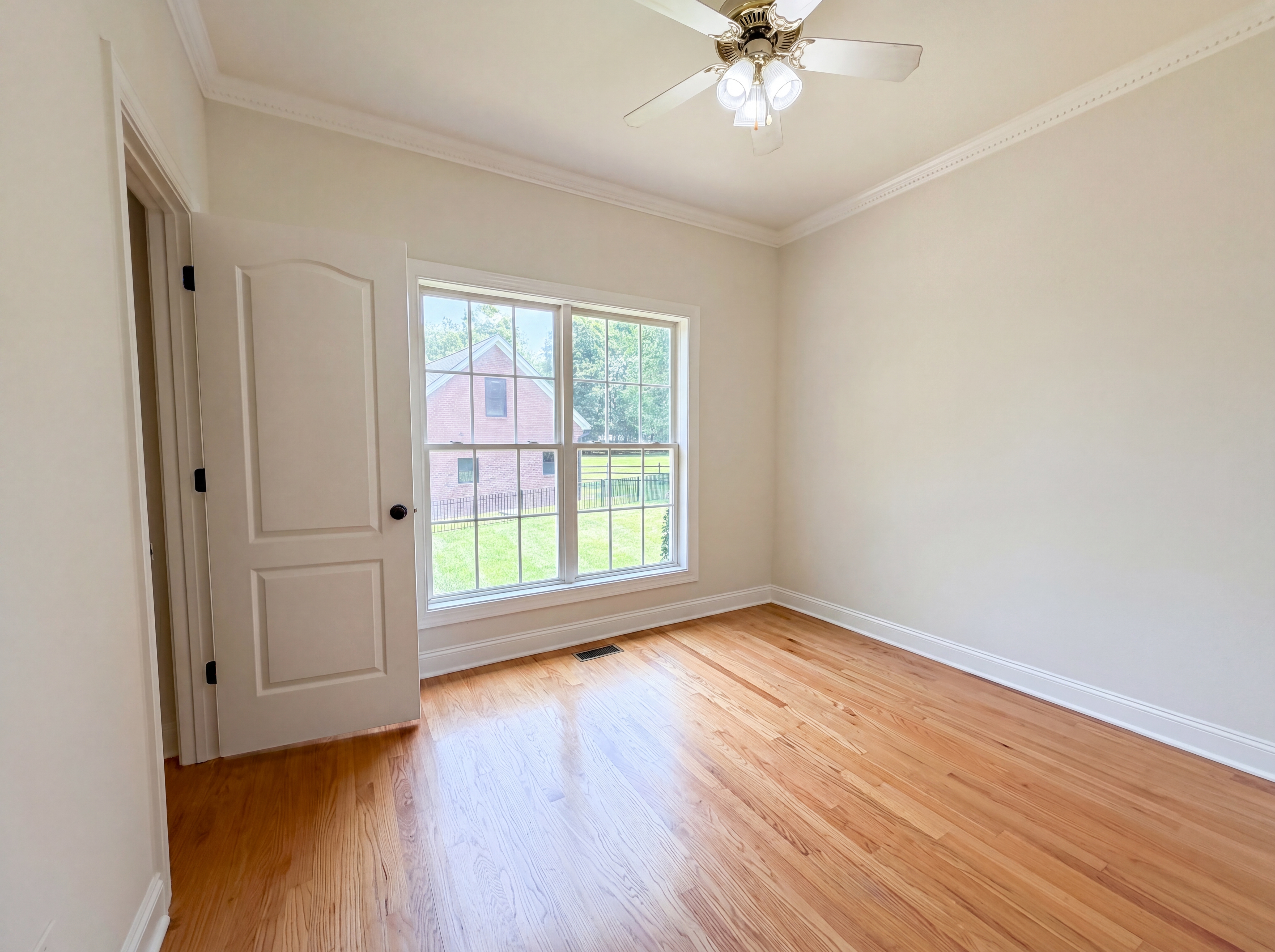 Photo 9 of 20 of 5309 Old Town Ln, Gastonia, NC