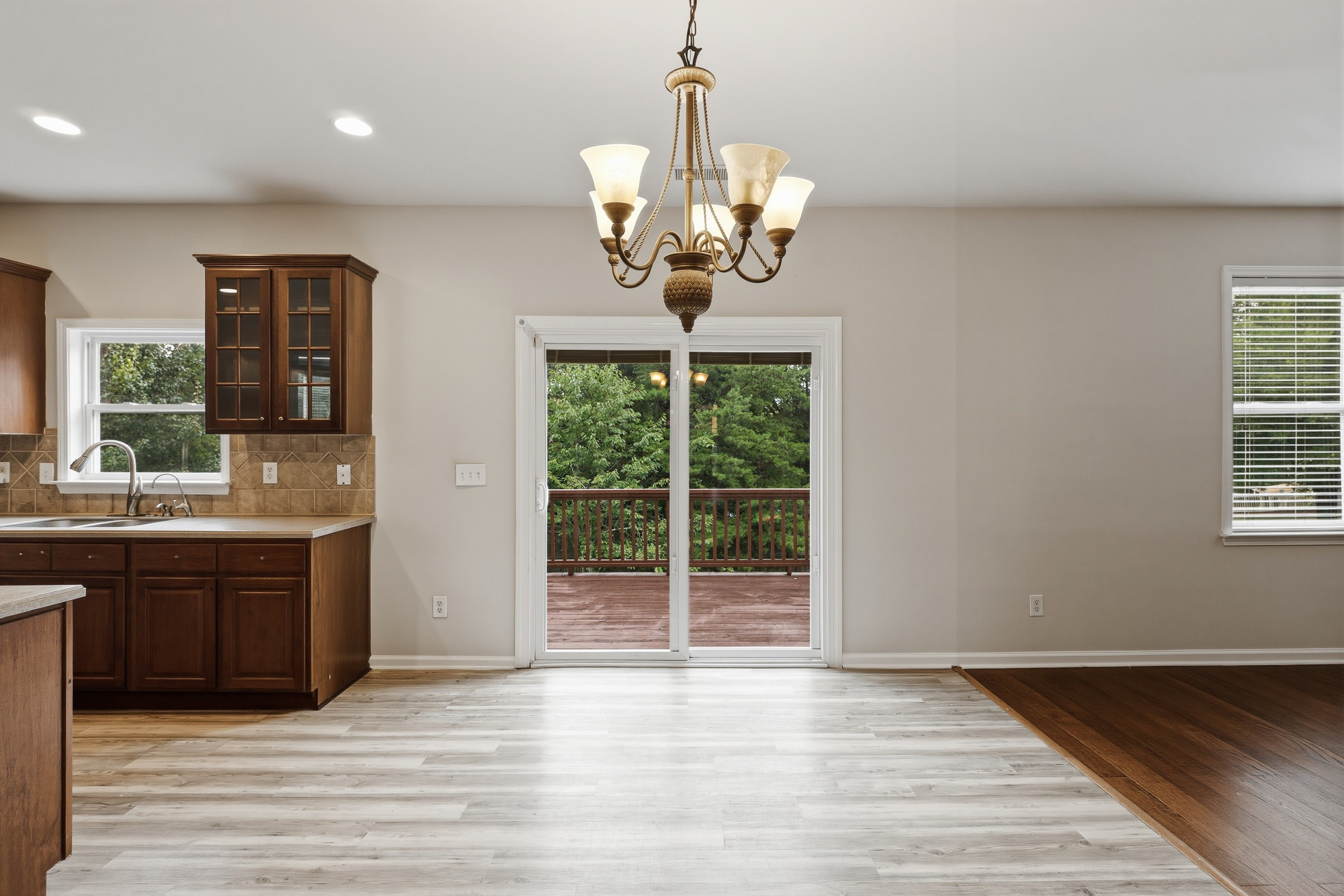 Photo 15 of 64 of 7295 Madison Cir, Union City, GA
