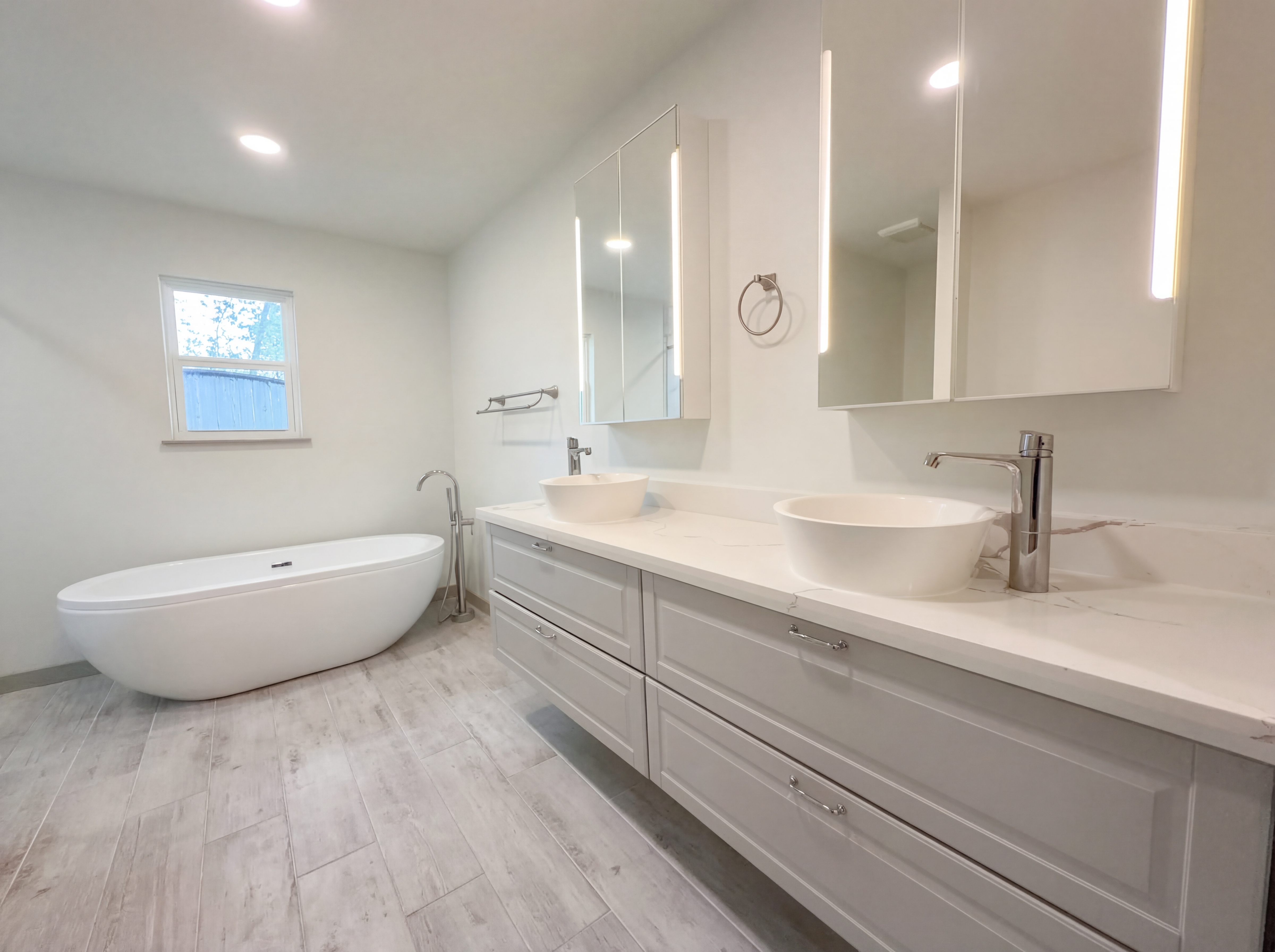 Photo 15 of 19 of 10726 Sugar Hill Dr, Houston, TX