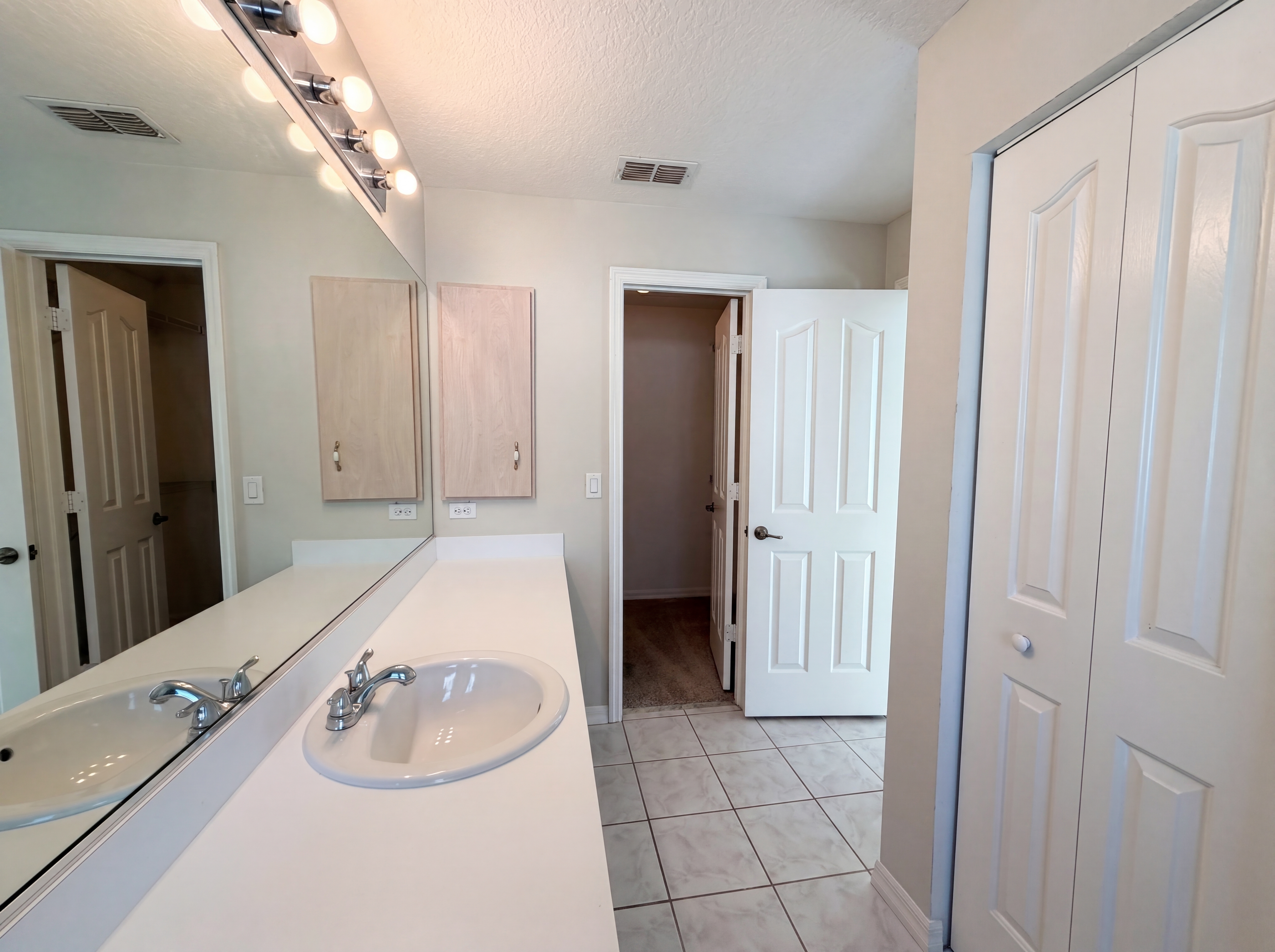 Photo 6 of 21 of 17052 SW 39th Cir, Ocala, FL