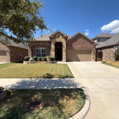 Property photo 1 of 3912 Gennaker Dr