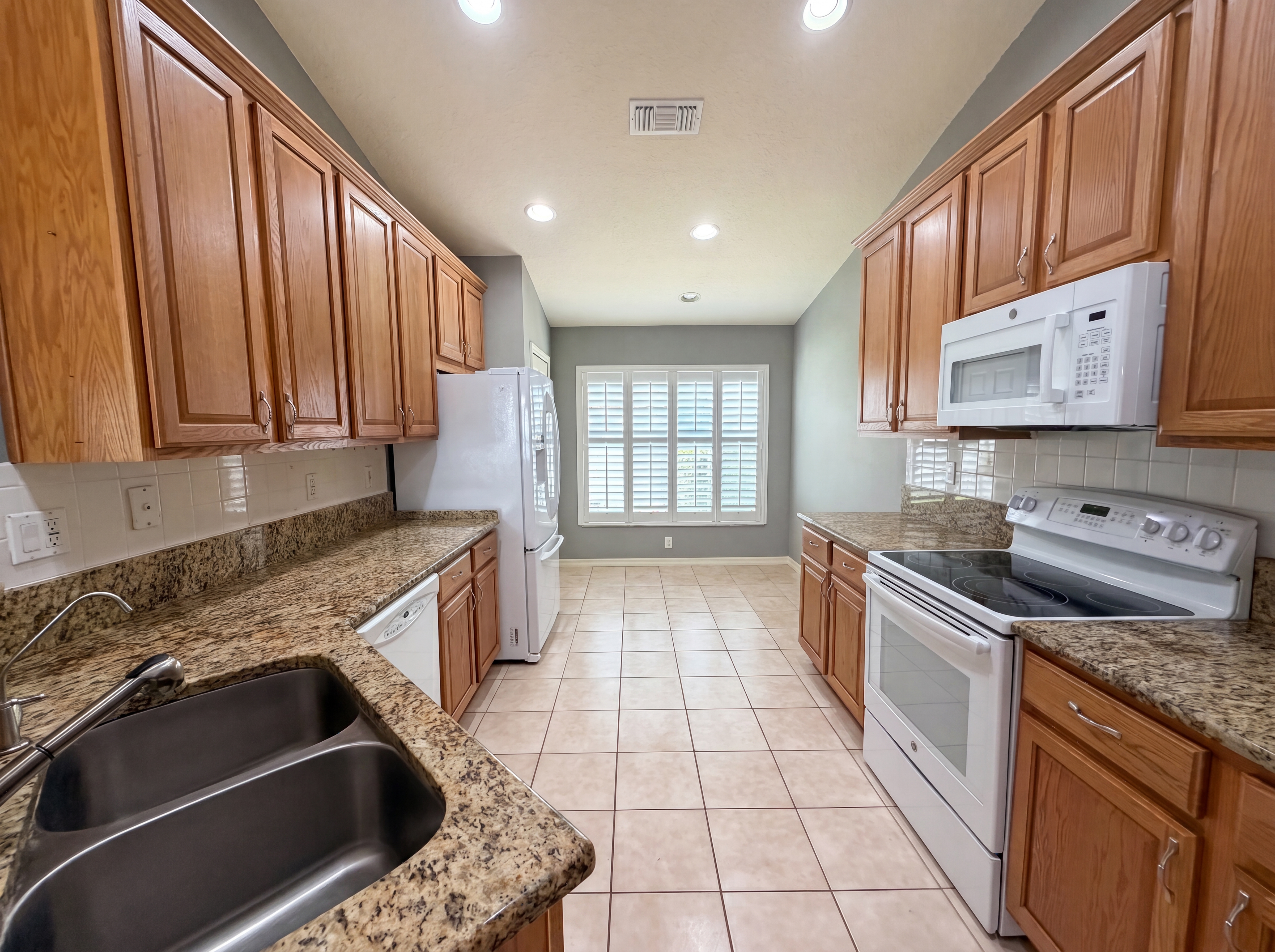 Photo 2 of 18 of 3133 Banyan Hill Ln, Land O Lakes, FL