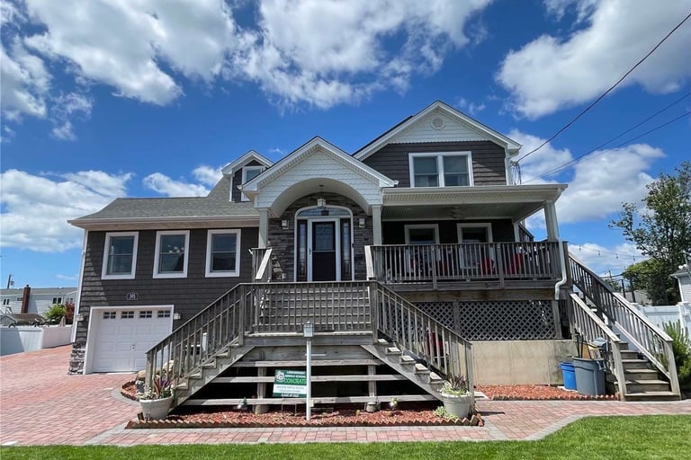 315 Linton Ave, Lindenhurst, NY 11757 Opendoor