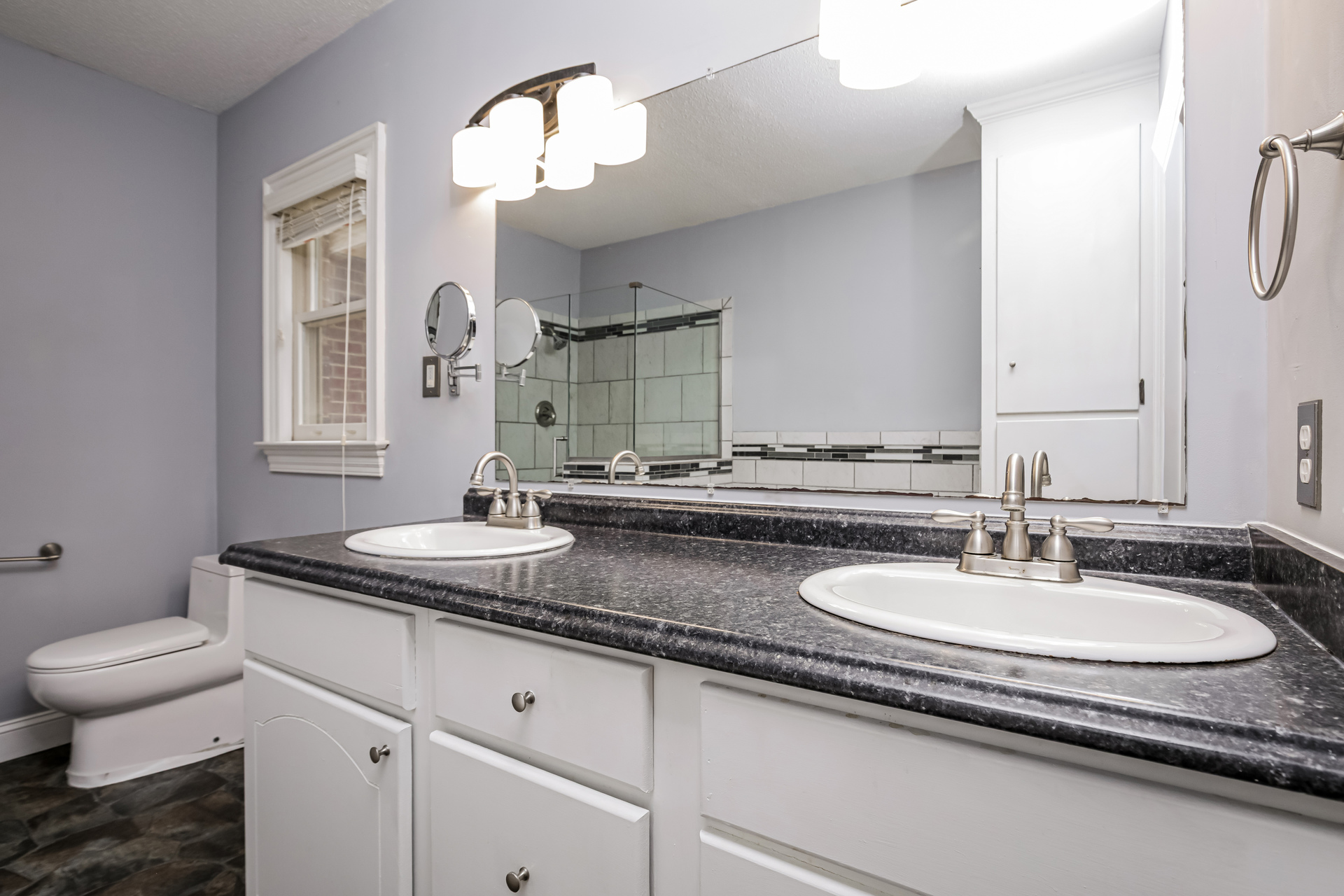 Photo 13 of 22 of 4037 Brassfield Dr, Rocky Mount, NC