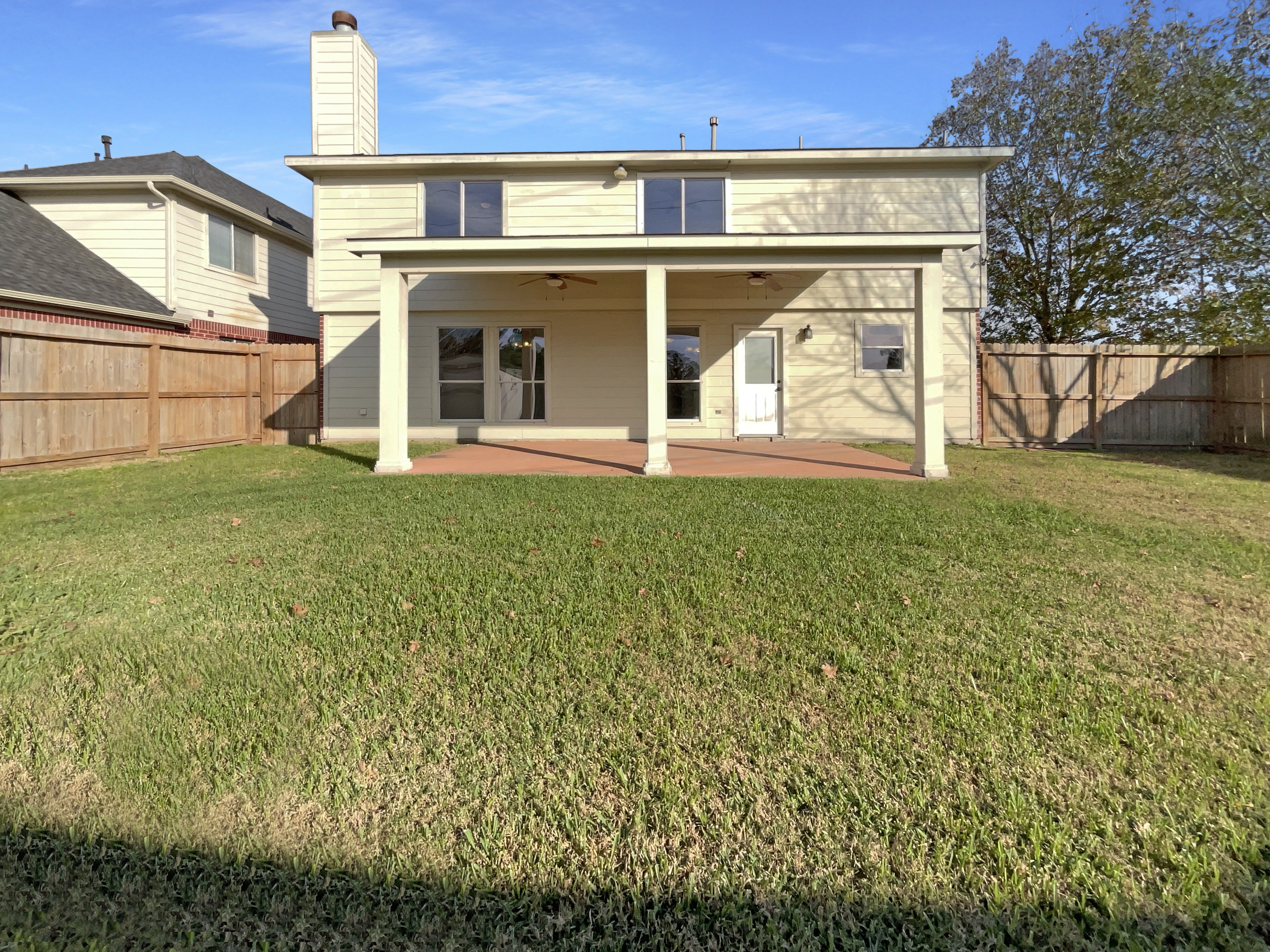 Photo 5 of 22 of 12111 Virline Ln, Houston, TX