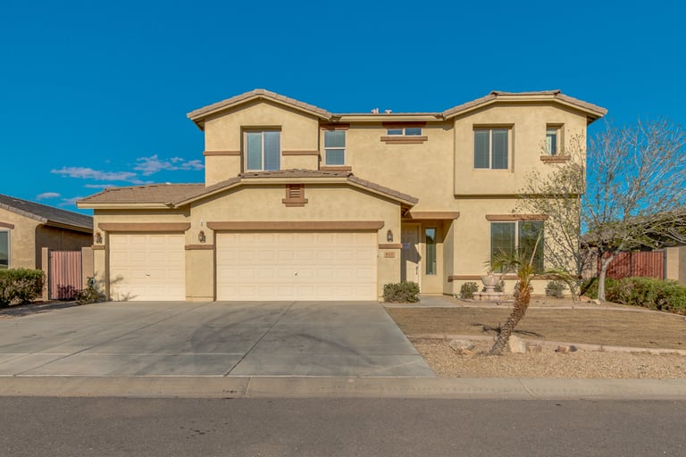 Photo 1 of 31 - 852 W Hereford Dr, San Tan Valley, AZ 85143