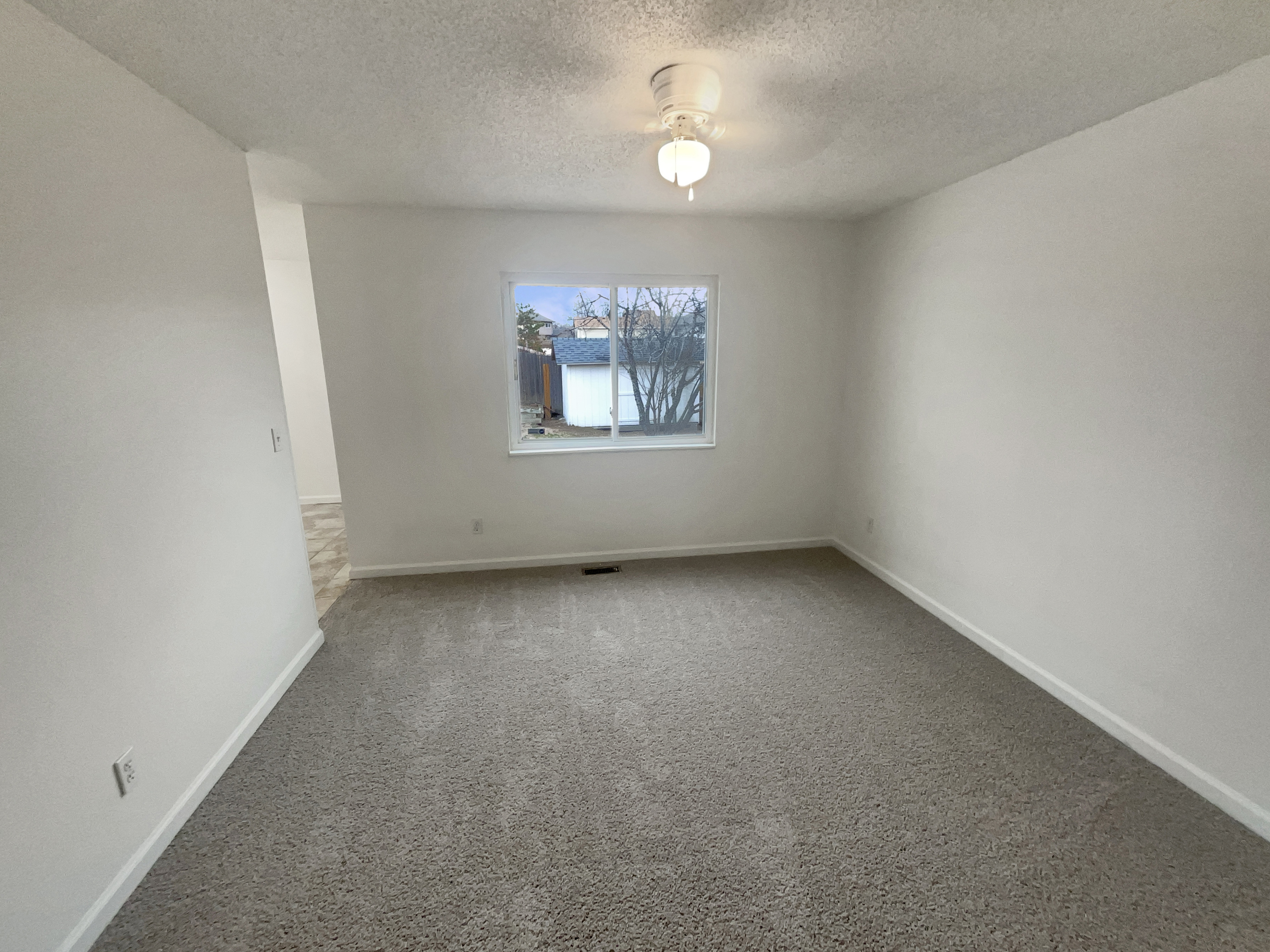 Photo 8 of 28 of 217 Corliss St, Colorado Springs, CO