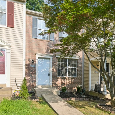 Property photo 1 of 6866 Chasewood Cir
