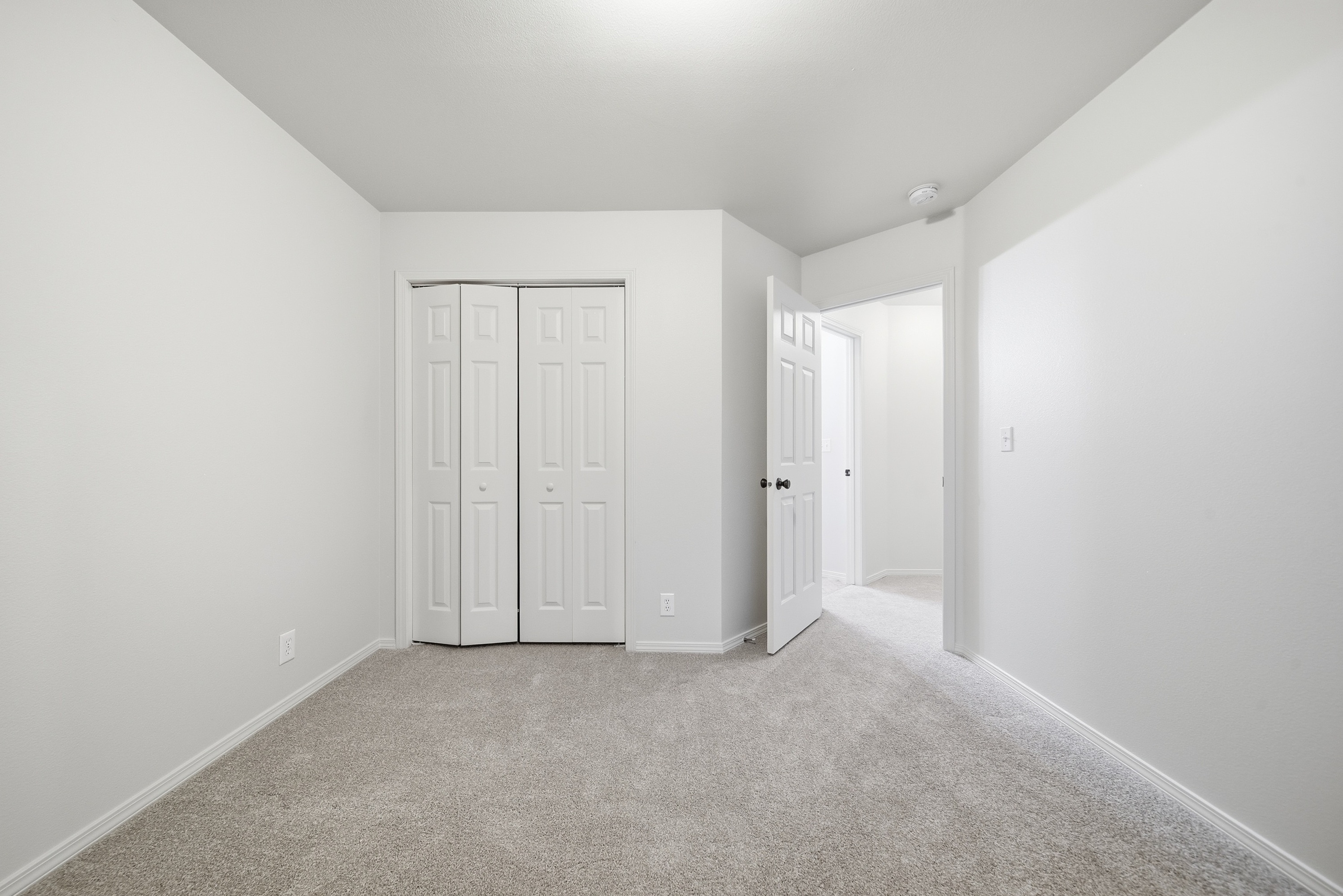 Photo 17 of 33 of 919 E Hawk St, Meridian, ID