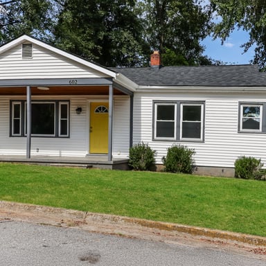Property photo 1 of 602 Heard Ave