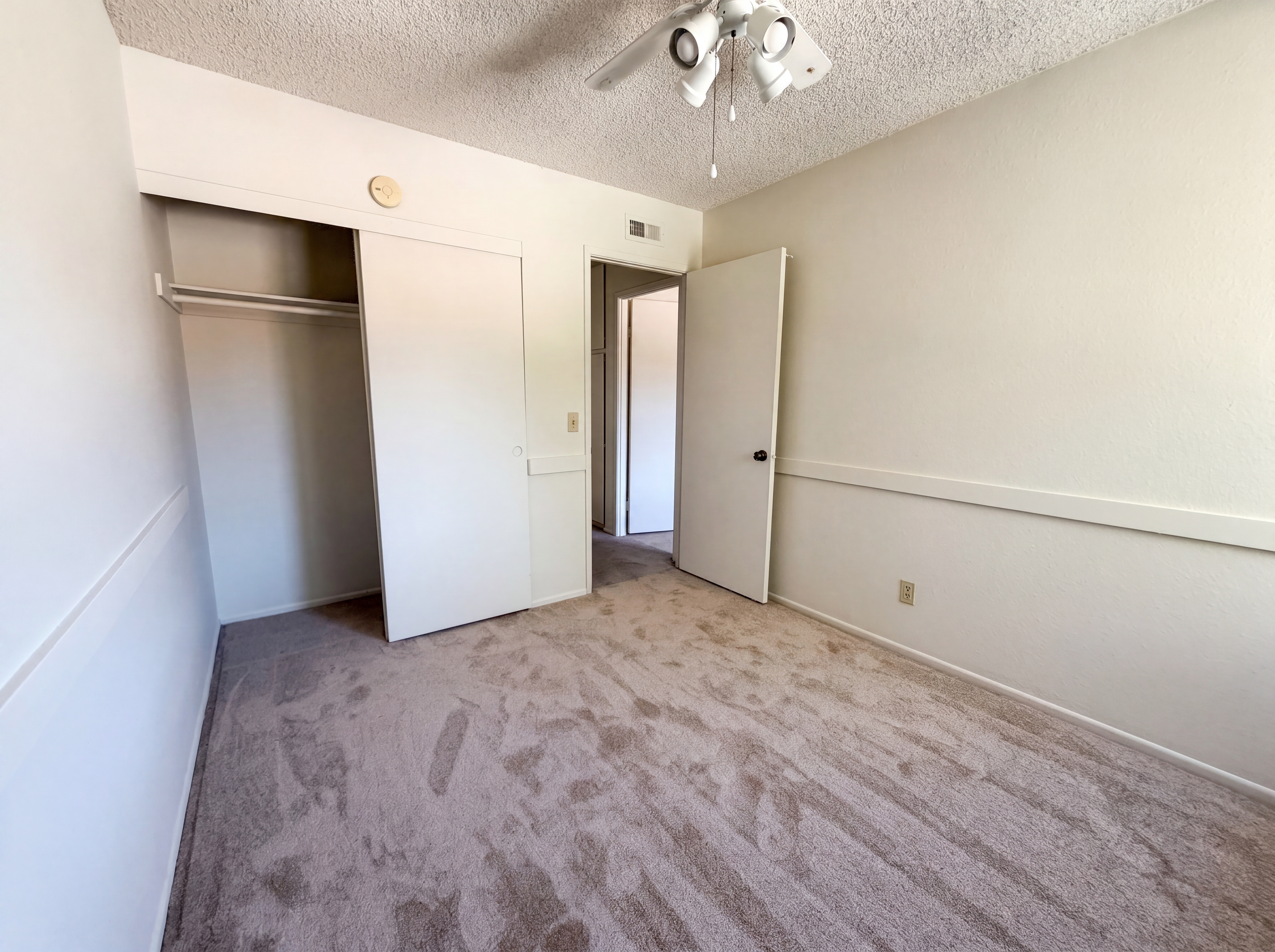 Photo 16 of 26 of 8949 Corte Pellejo, Spring Valley, CA