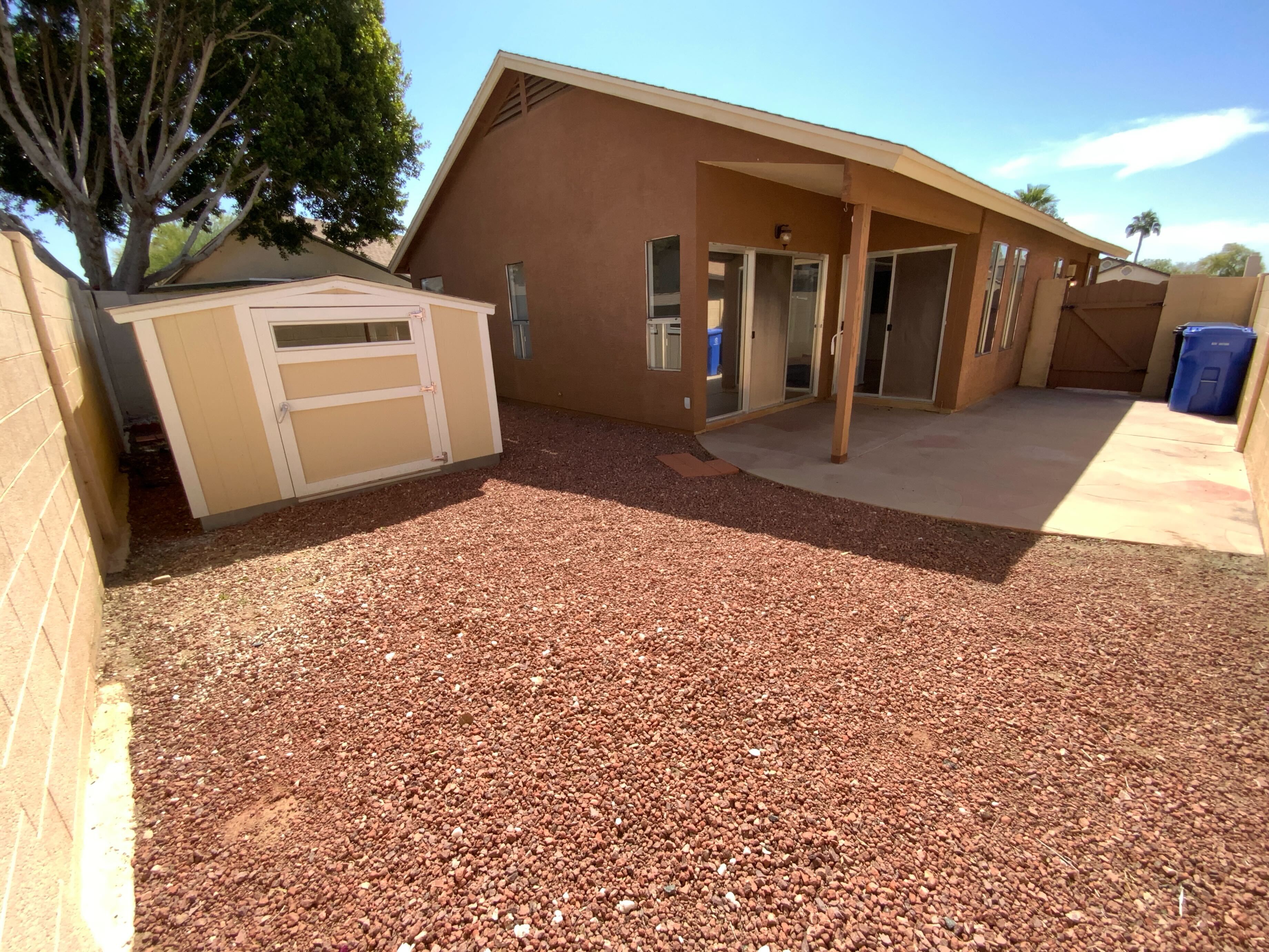 Photo 8 of 23 of 14950 W Rockrose Way, Surprise, AZ
