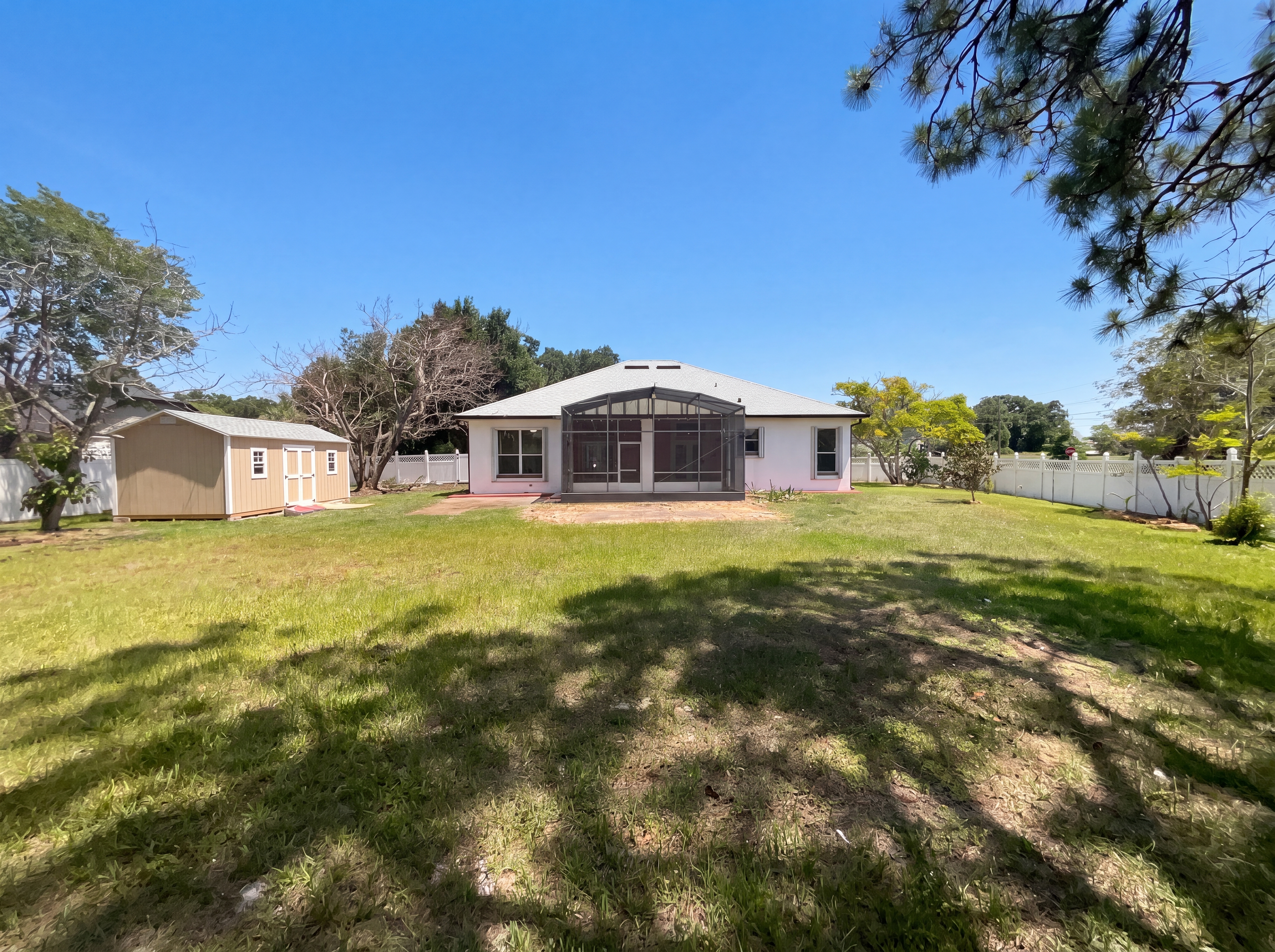 Photo 5 of 35 of 62 Cordona Dr, Kissimmee, FL