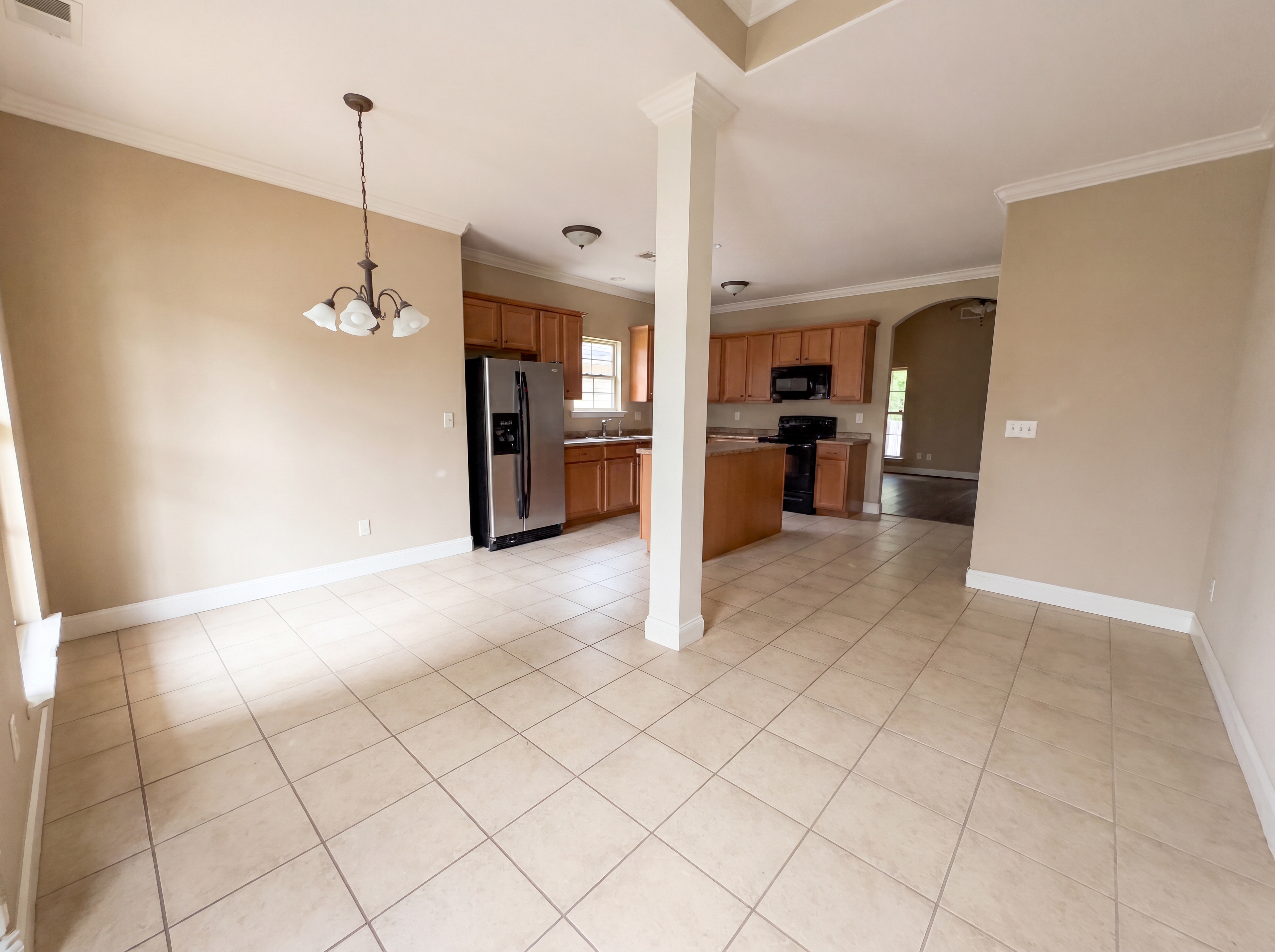 Photo 7 of 17 of 124 Cattail Ln, Calera, AL