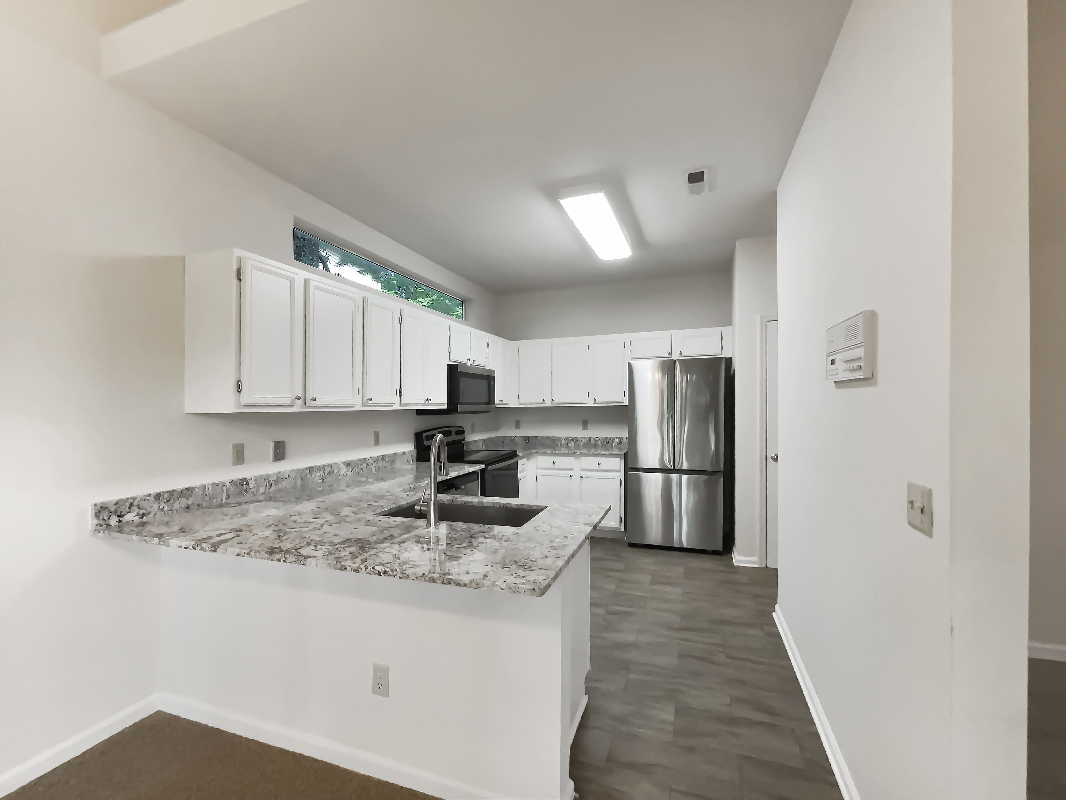 Photo 10 of 33 of 824 N Woodstone Ln, Nashville, TN