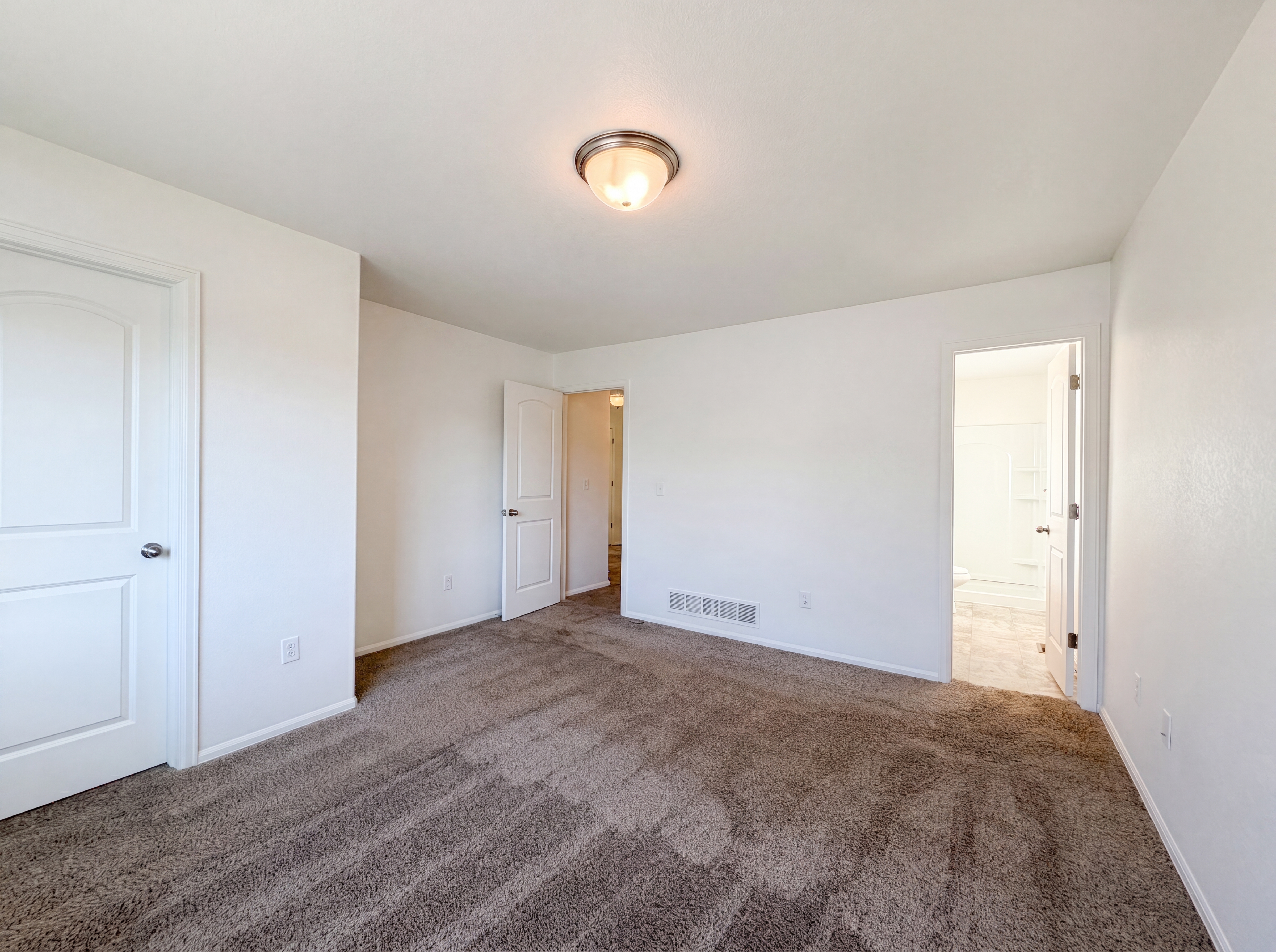 Photo 4 of 30 of 948 Scotch Pine Dr, Severance, CO