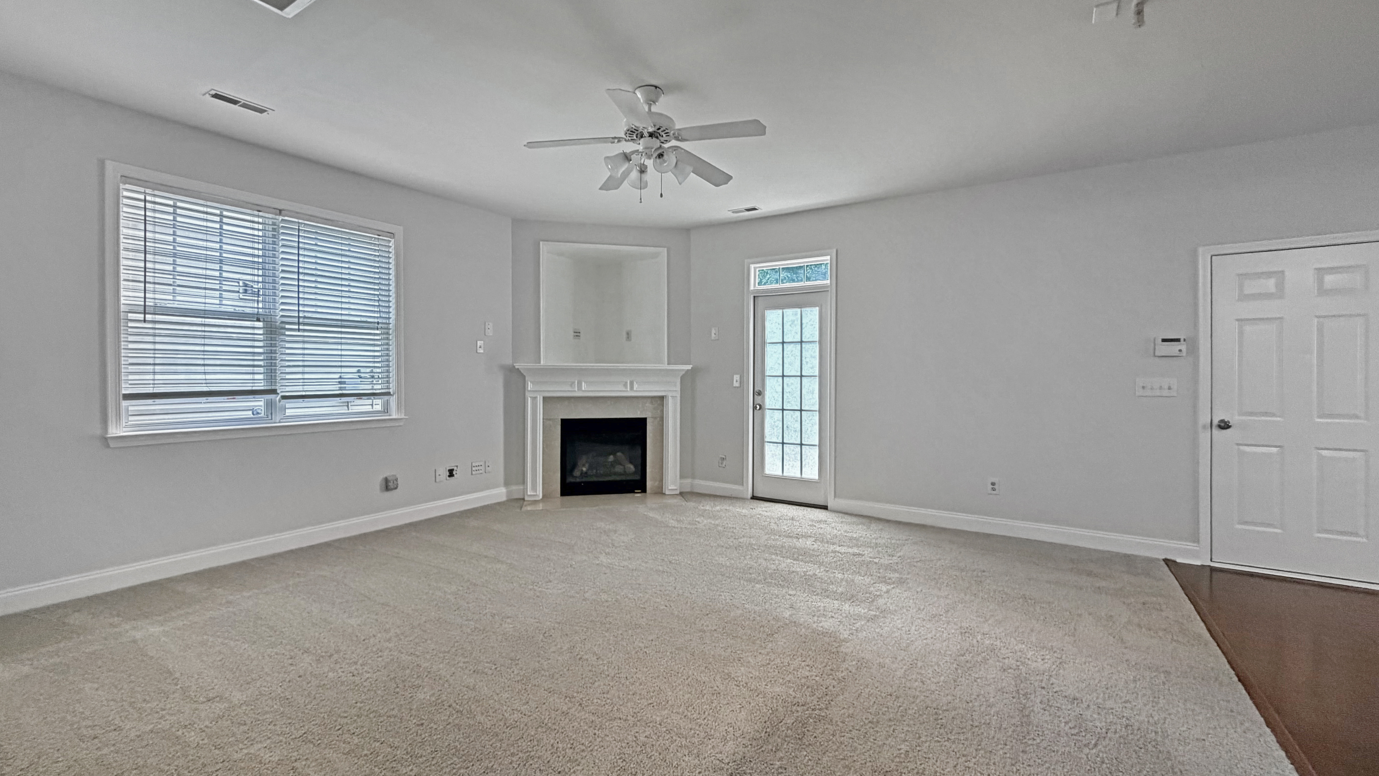 Photo 3 of 20 of 8915 Cinder Ln, Huntersville, NC