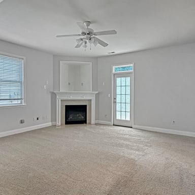 Property photo 3 of 8915 Cinder Ln