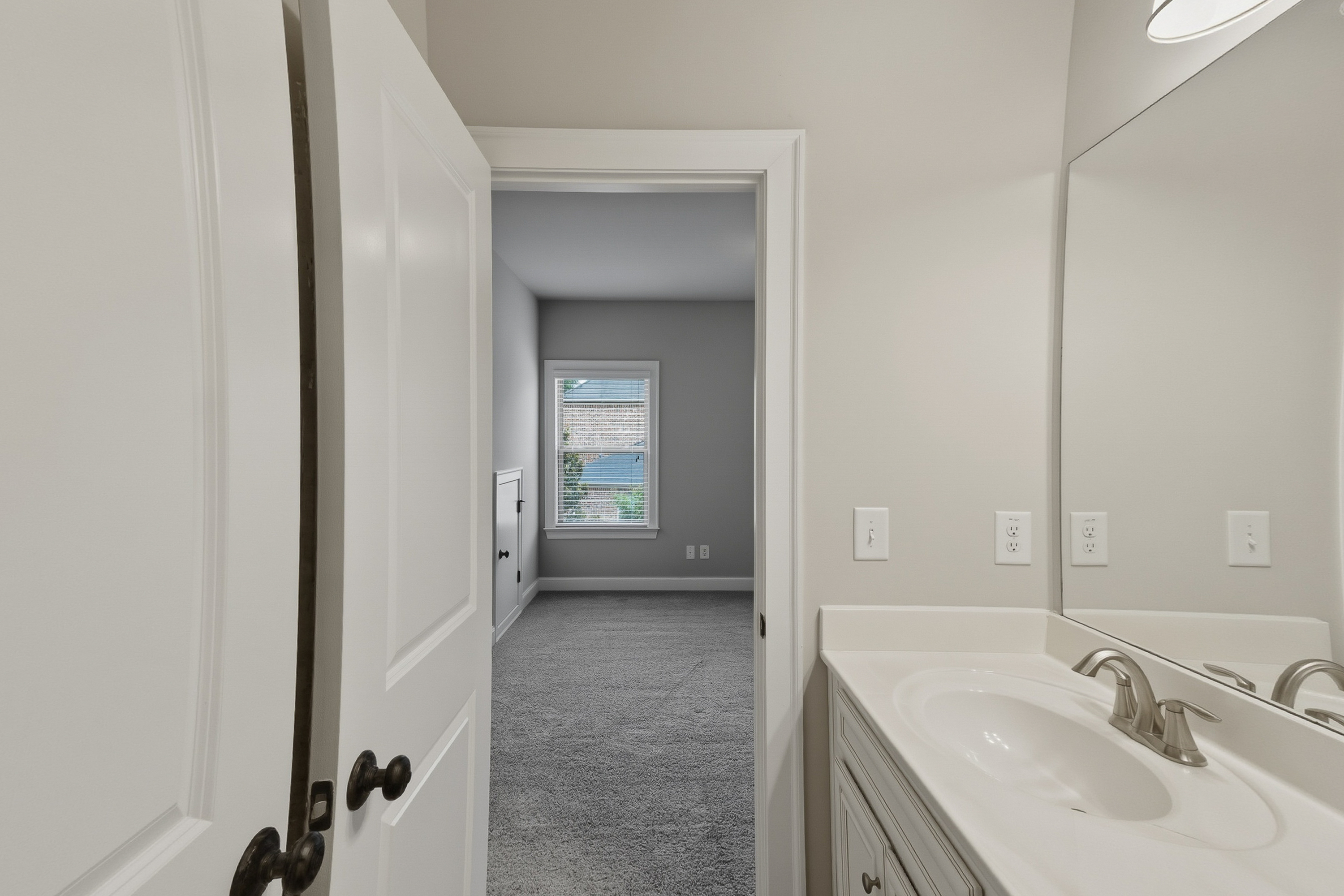 Photo 32 of 40 of 7112 Treveno Pl, Locust Grove, GA