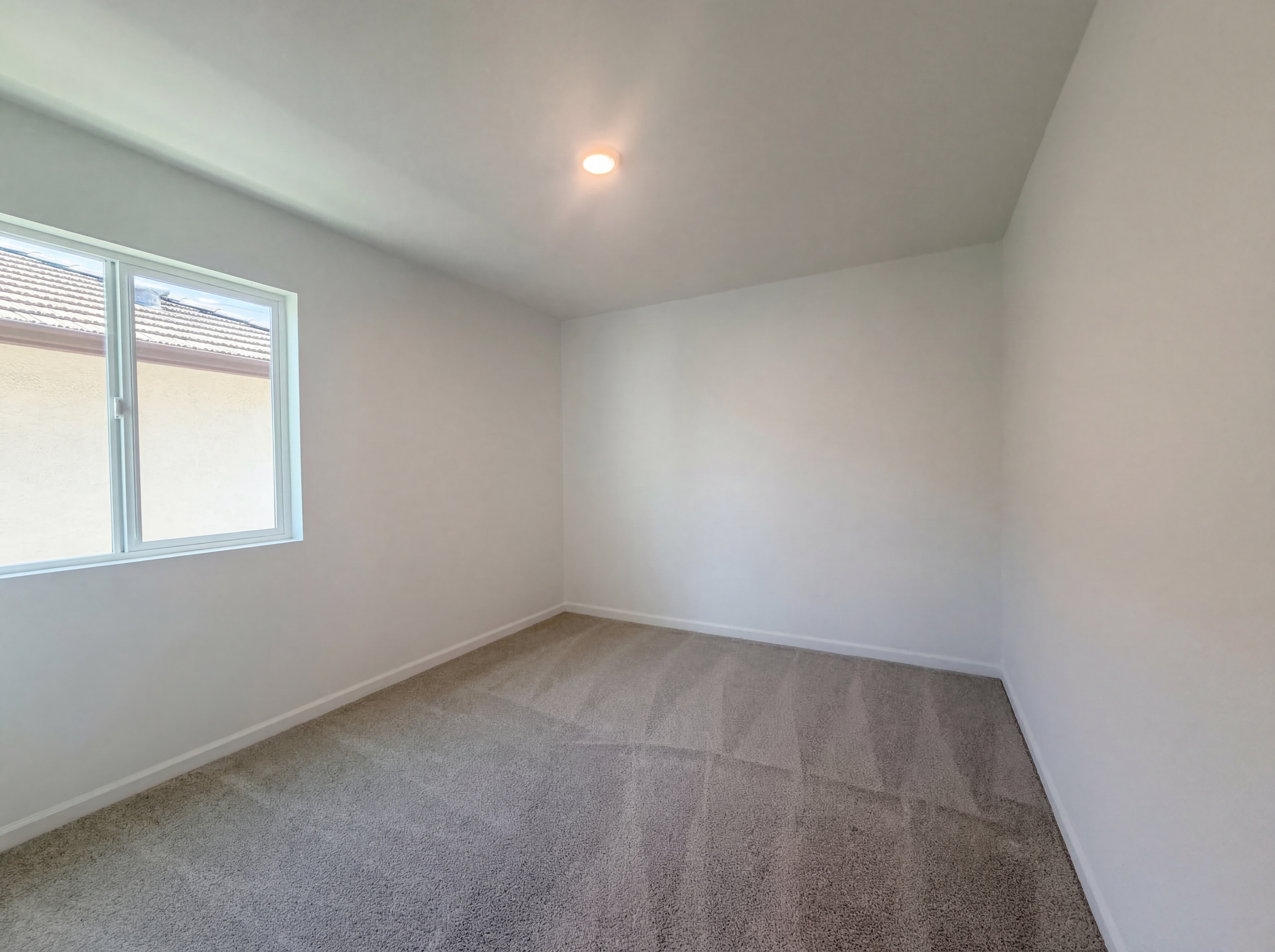 Photo 43 of 46 of 1176 Willow Hill Ave, Sacramento, CA