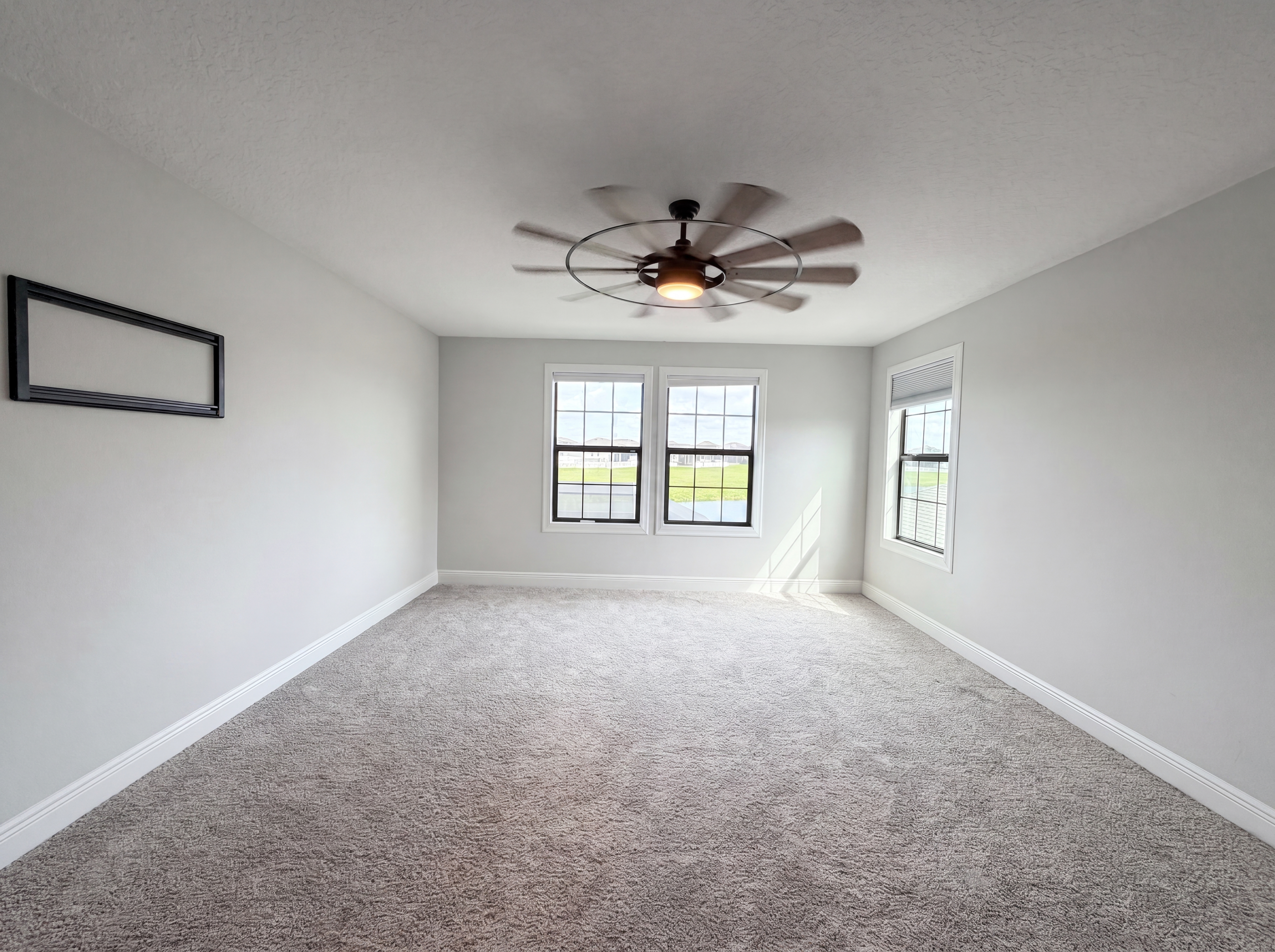 Photo 12 of 25 of 13176 Twin Bridges Dr, Riverview, FL