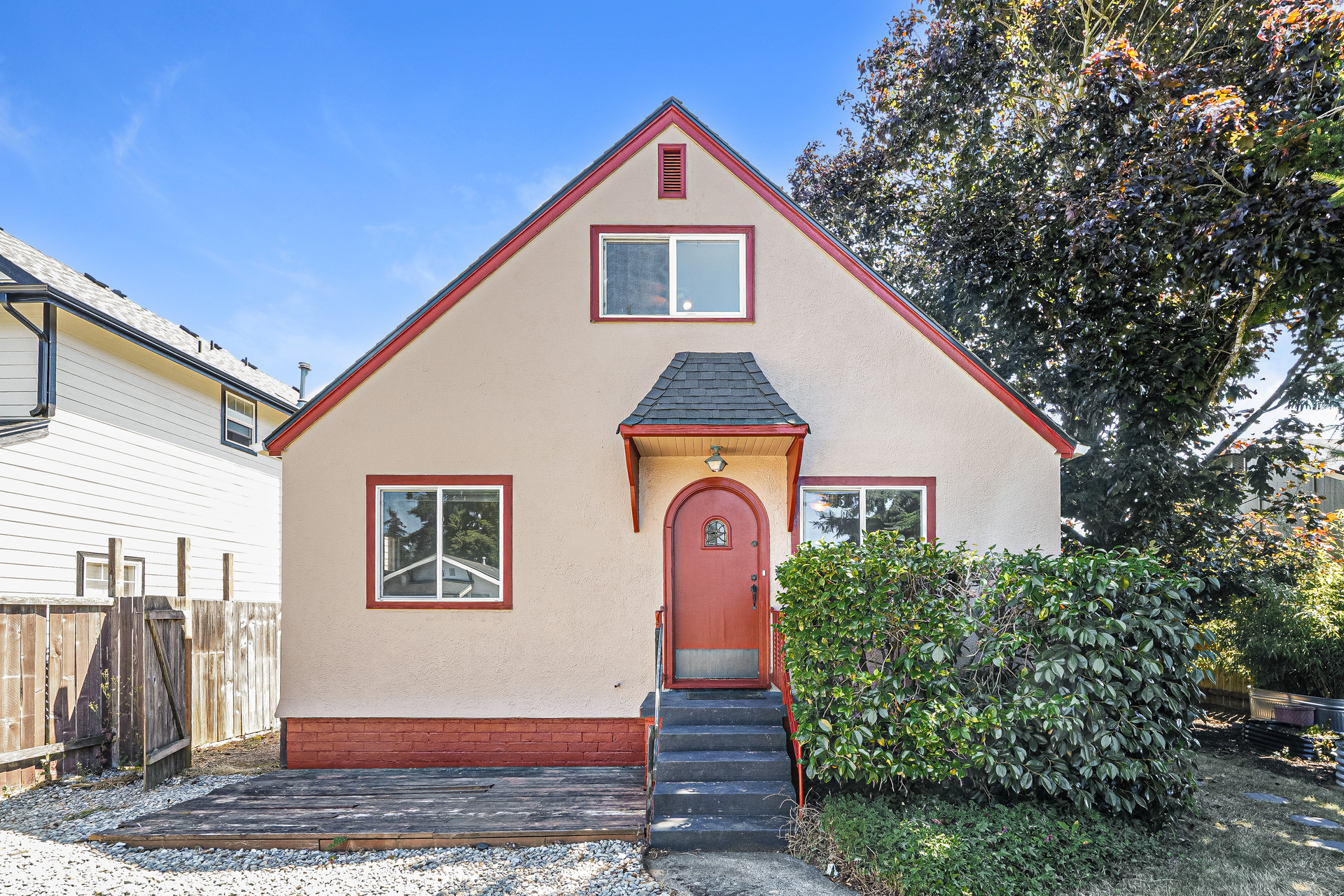 Photo 20 of 41 of 3627 S Monroe St, Tacoma, WA