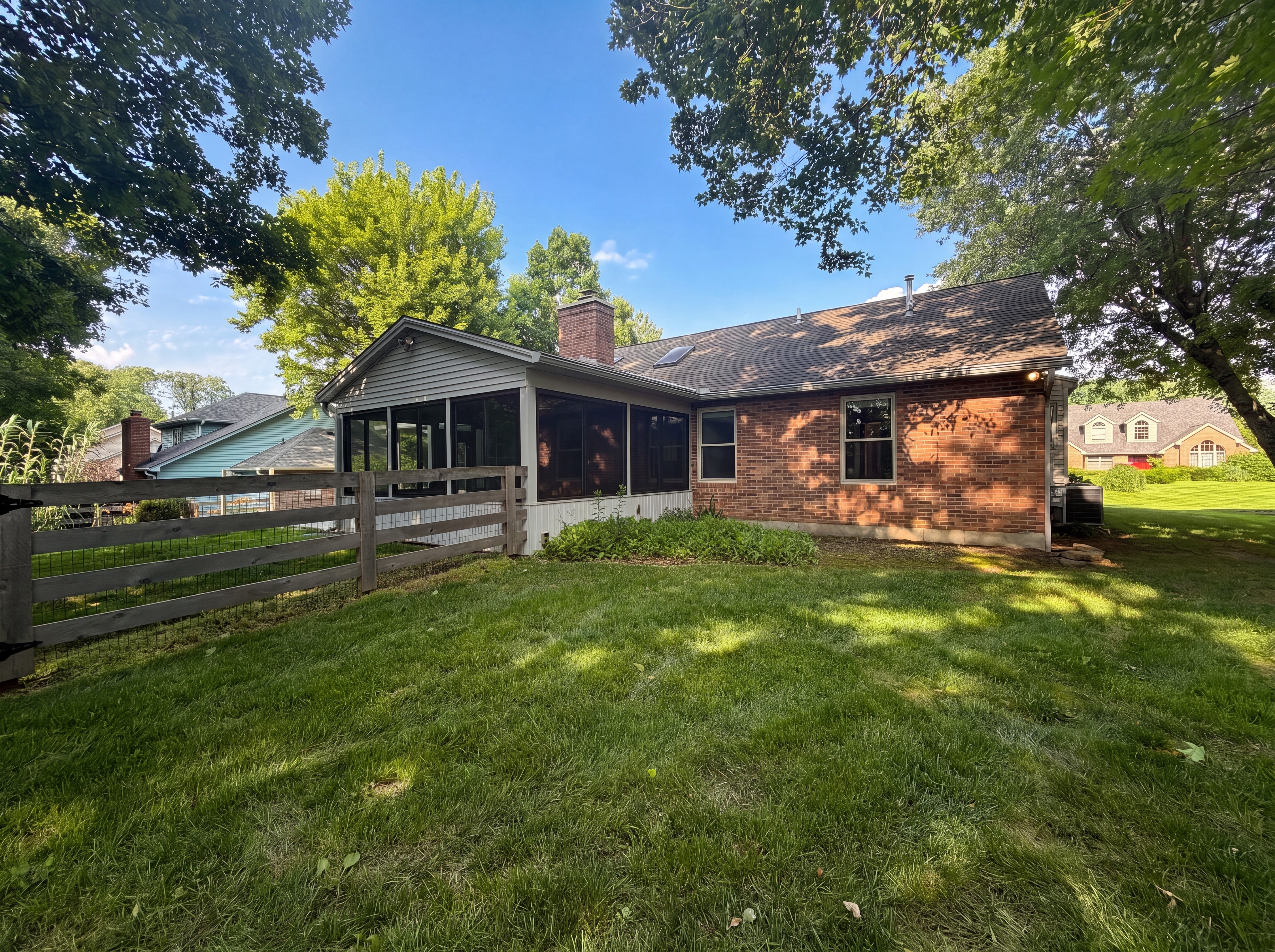 Photo 20 of 23 of 2129 Greenpine Dr, Cincinnati, OH