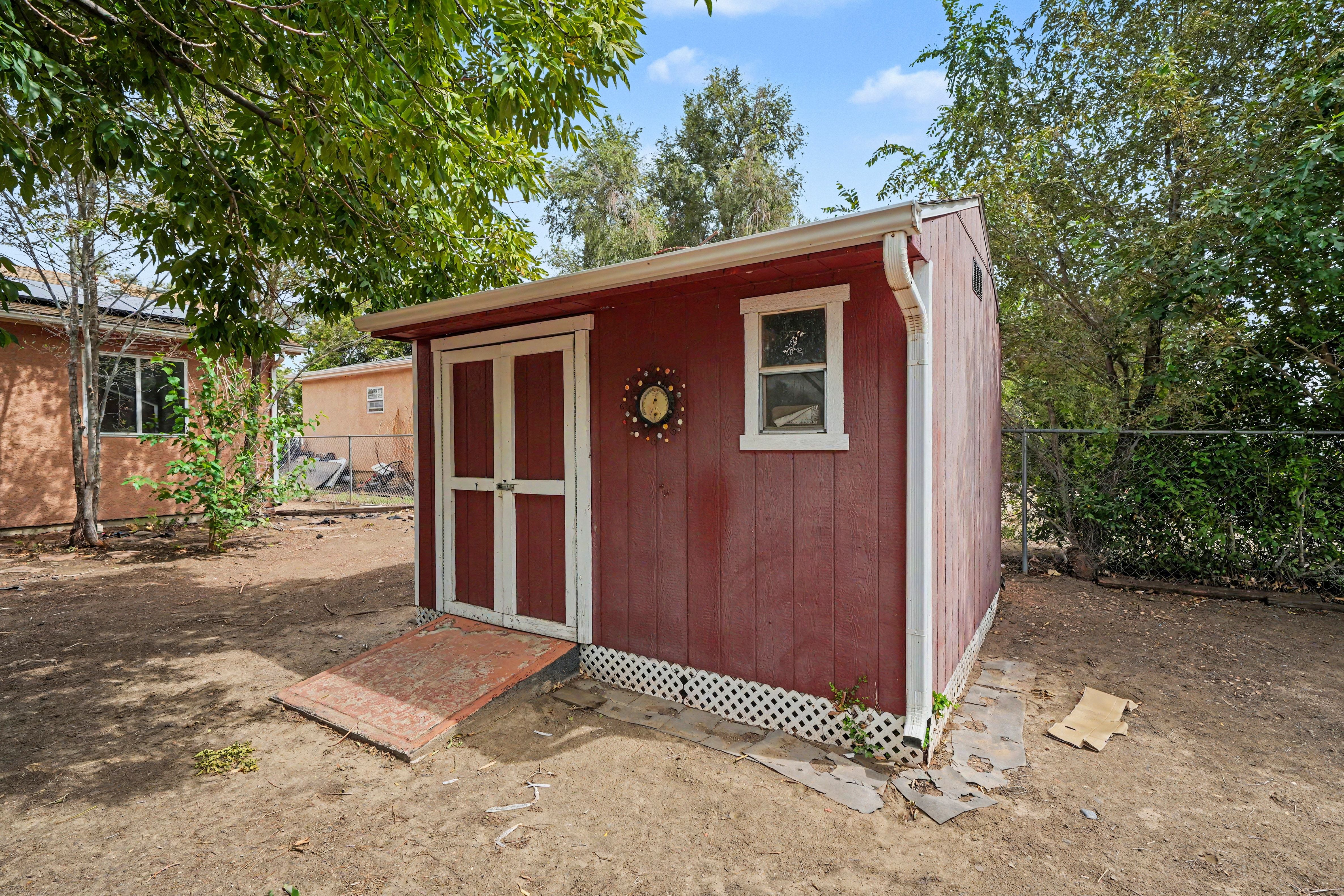 Photo 14 of 15 of 1002 Catalpa St, Pueblo, CO