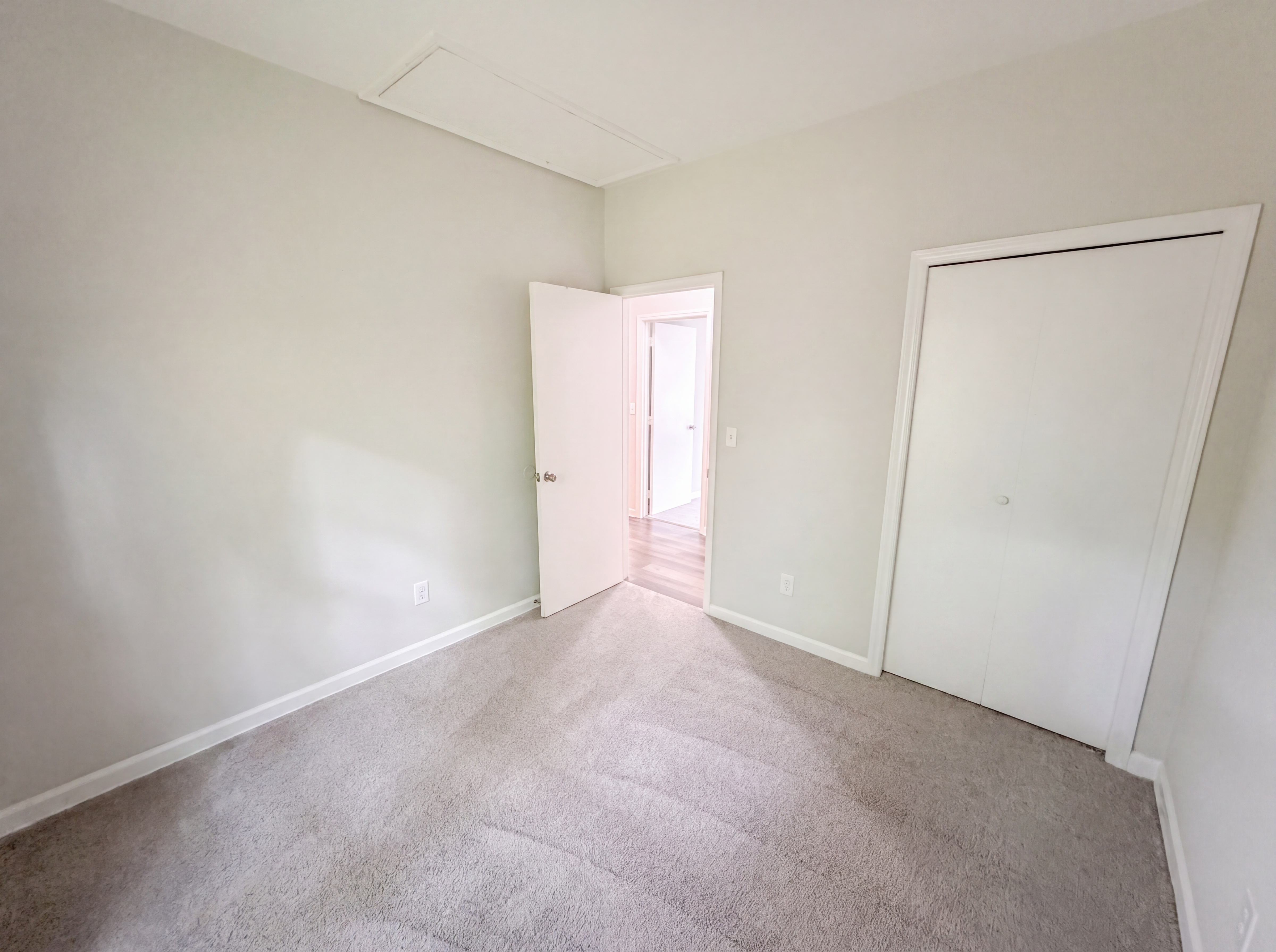 Photo 18 of 22 of 4808 Pennant Pl, Charlotte, NC