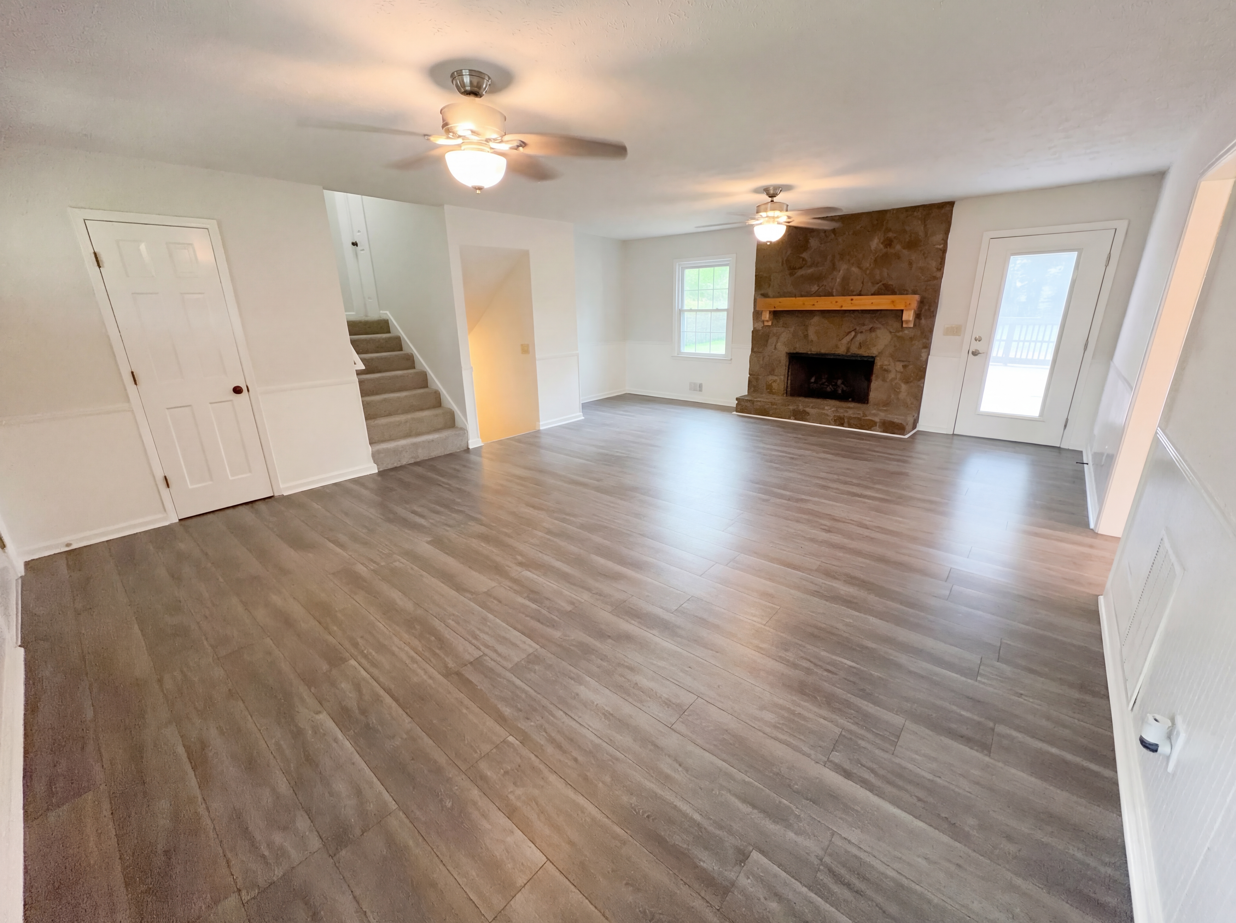 Photo 26 of 55 of 1272 Owen Cir, Sugar Hill, GA